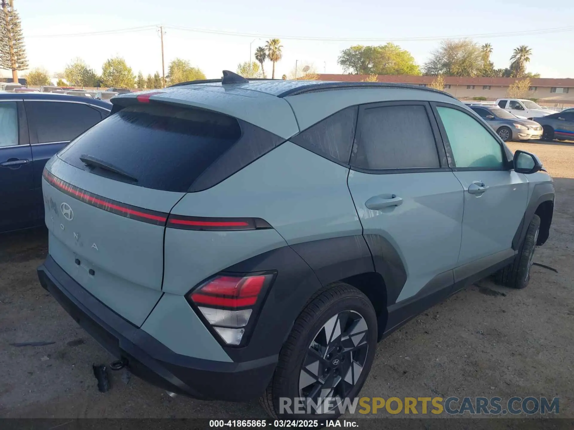 4 Фотография поврежденного автомобиля KM8HB3AB7SU226476 HYUNDAI KONA 2025