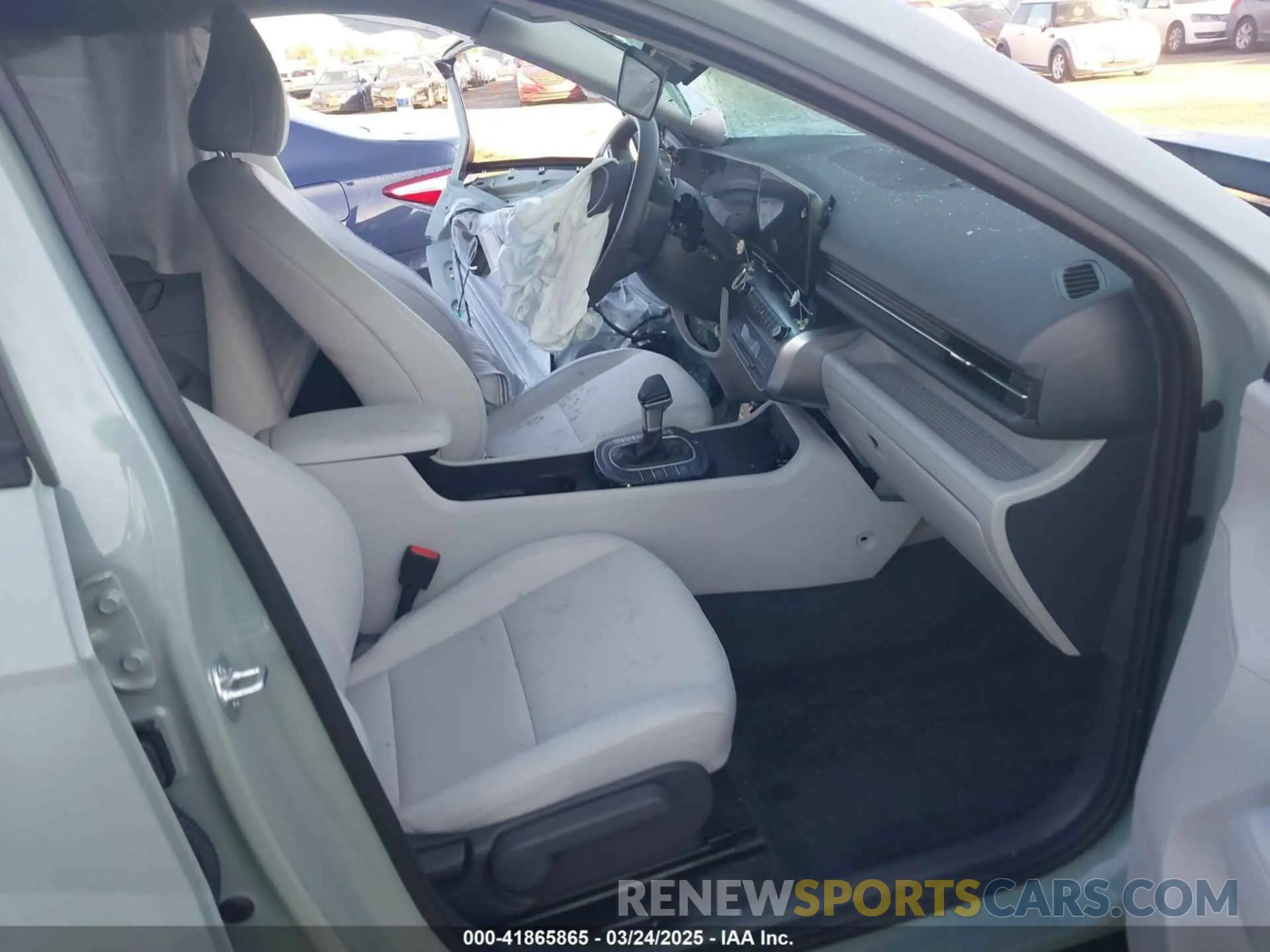 5 Фотография поврежденного автомобиля KM8HB3AB7SU226476 HYUNDAI KONA 2025