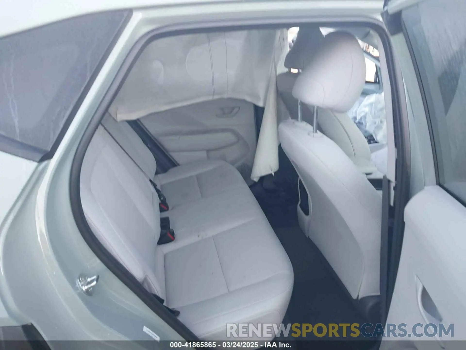 8 Фотография поврежденного автомобиля KM8HB3AB7SU226476 HYUNDAI KONA 2025