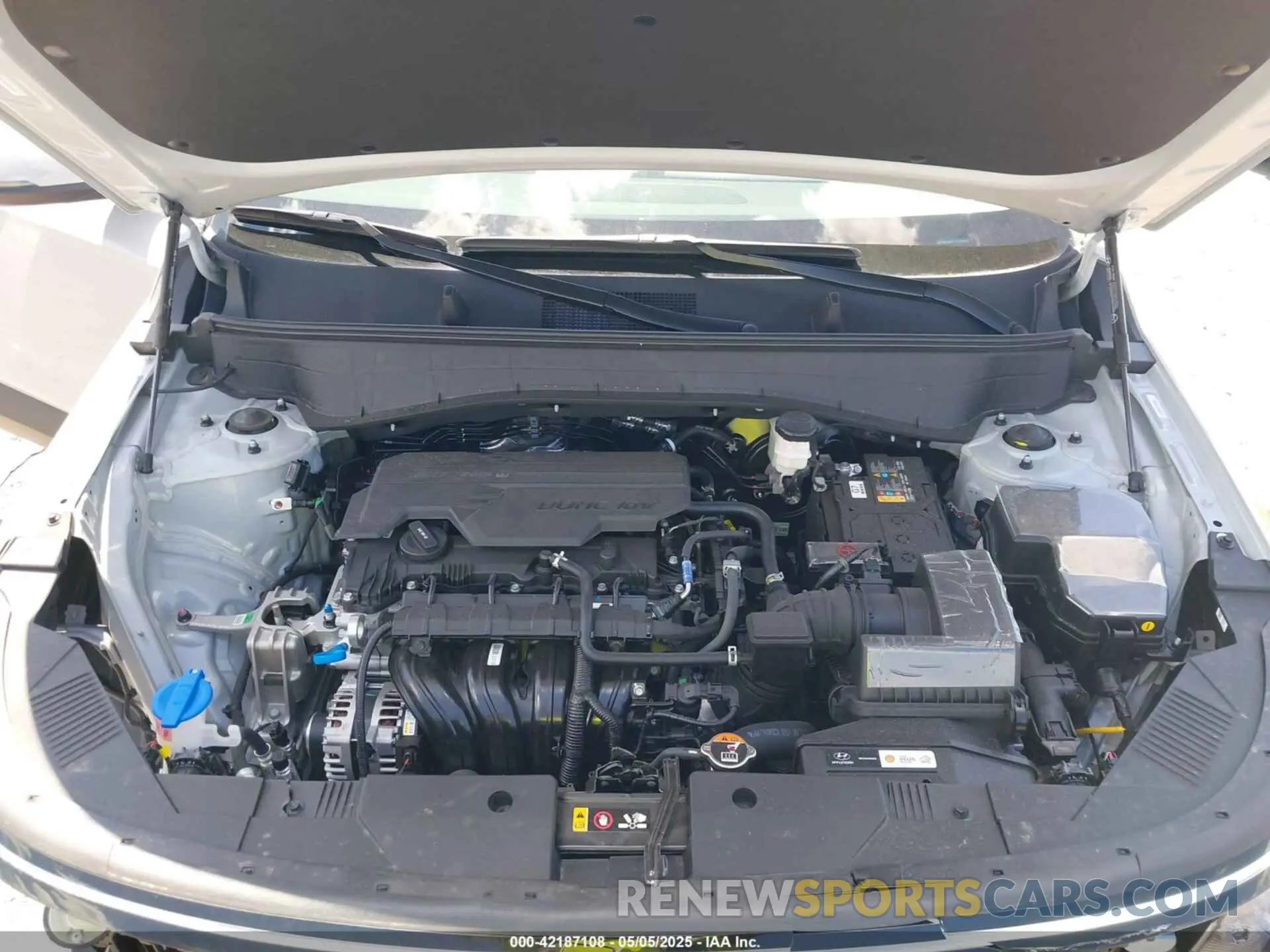 10 Photograph of a damaged car KM8HB3AB7SU262832 HYUNDAI KONA 2025
