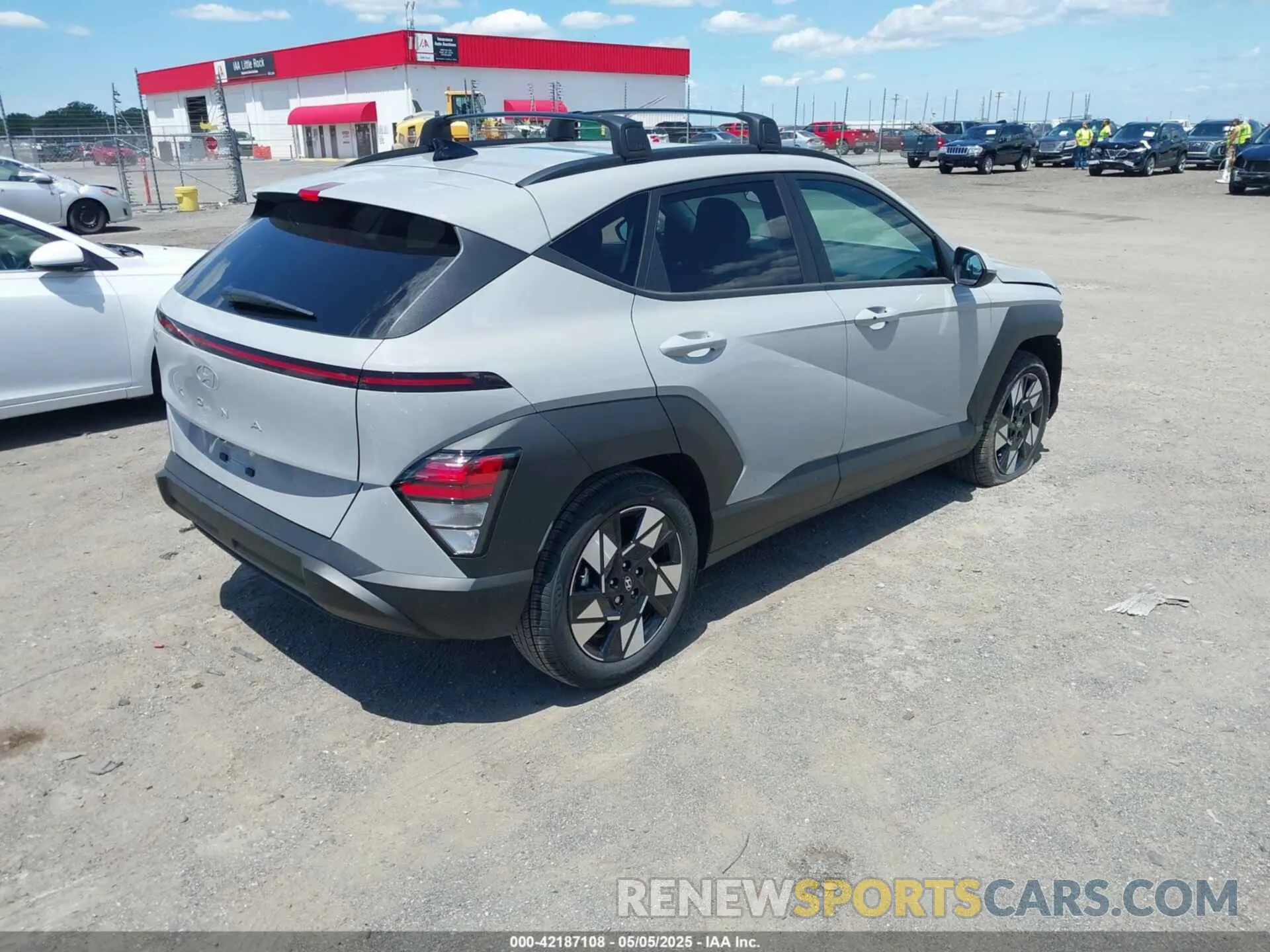 4 Photograph of a damaged car KM8HB3AB7SU262832 HYUNDAI KONA 2025