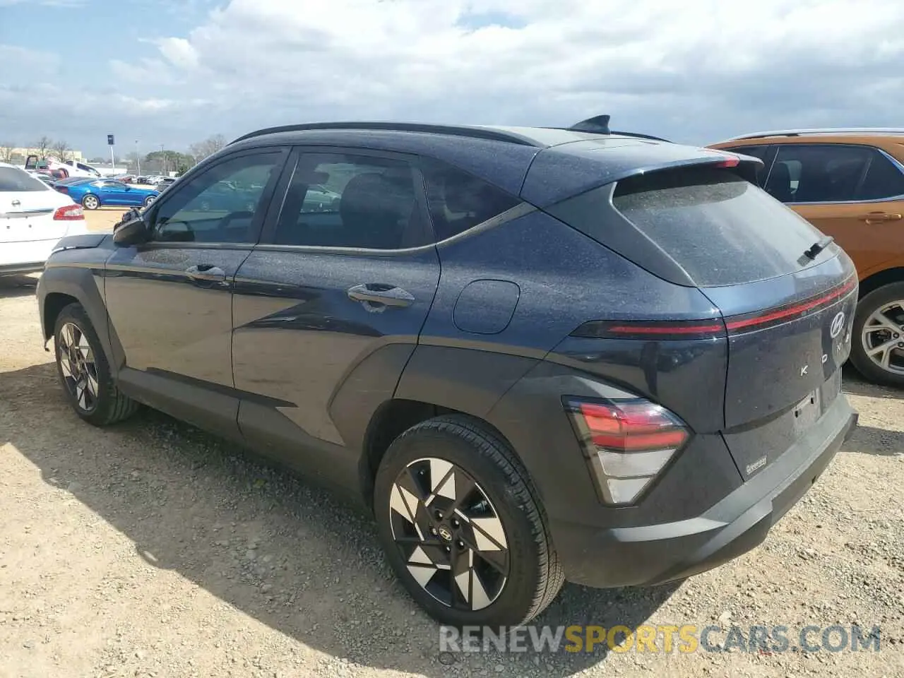 2 Фотография поврежденного автомобиля KM8HB3AB9SU211414 HYUNDAI KONA 2025