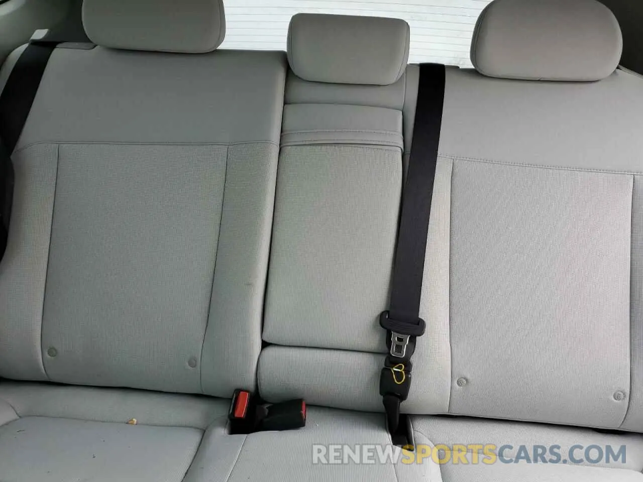 10 Photograph of a damaged car KM8HB3ABXSU229677 HYUNDAI KONA 2025