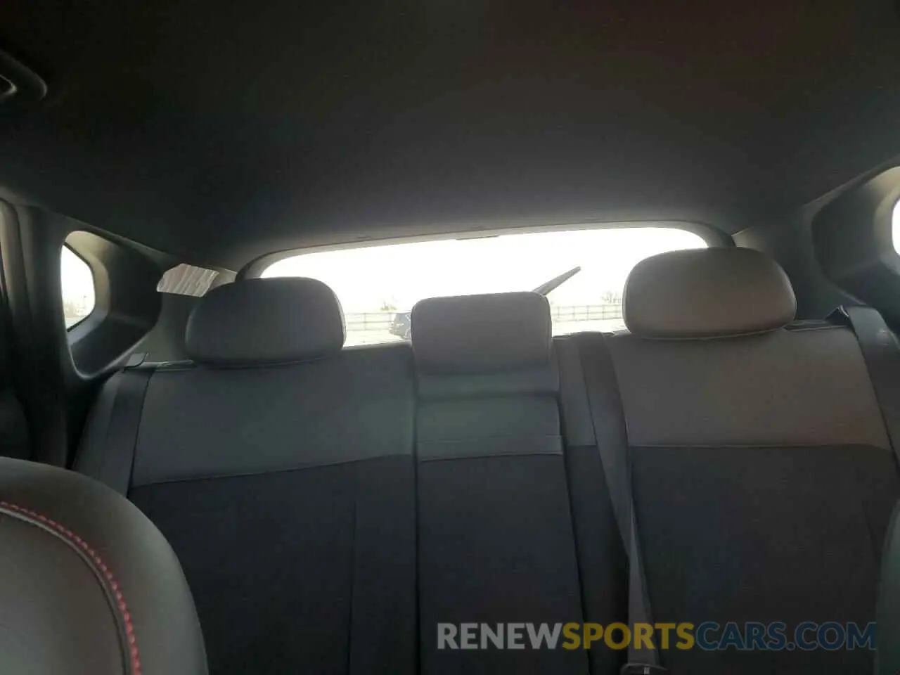 10 Photograph of a damaged car KM8HBCA33SU251352 HYUNDAI KONA 2025