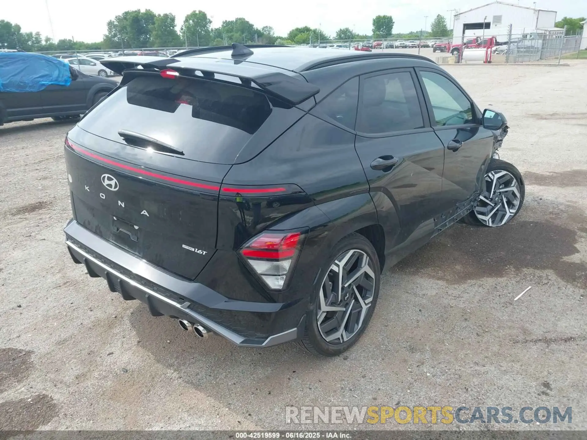 4 Фотография поврежденного автомобиля KM8HBCA35SU191767 HYUNDAI KONA 2025