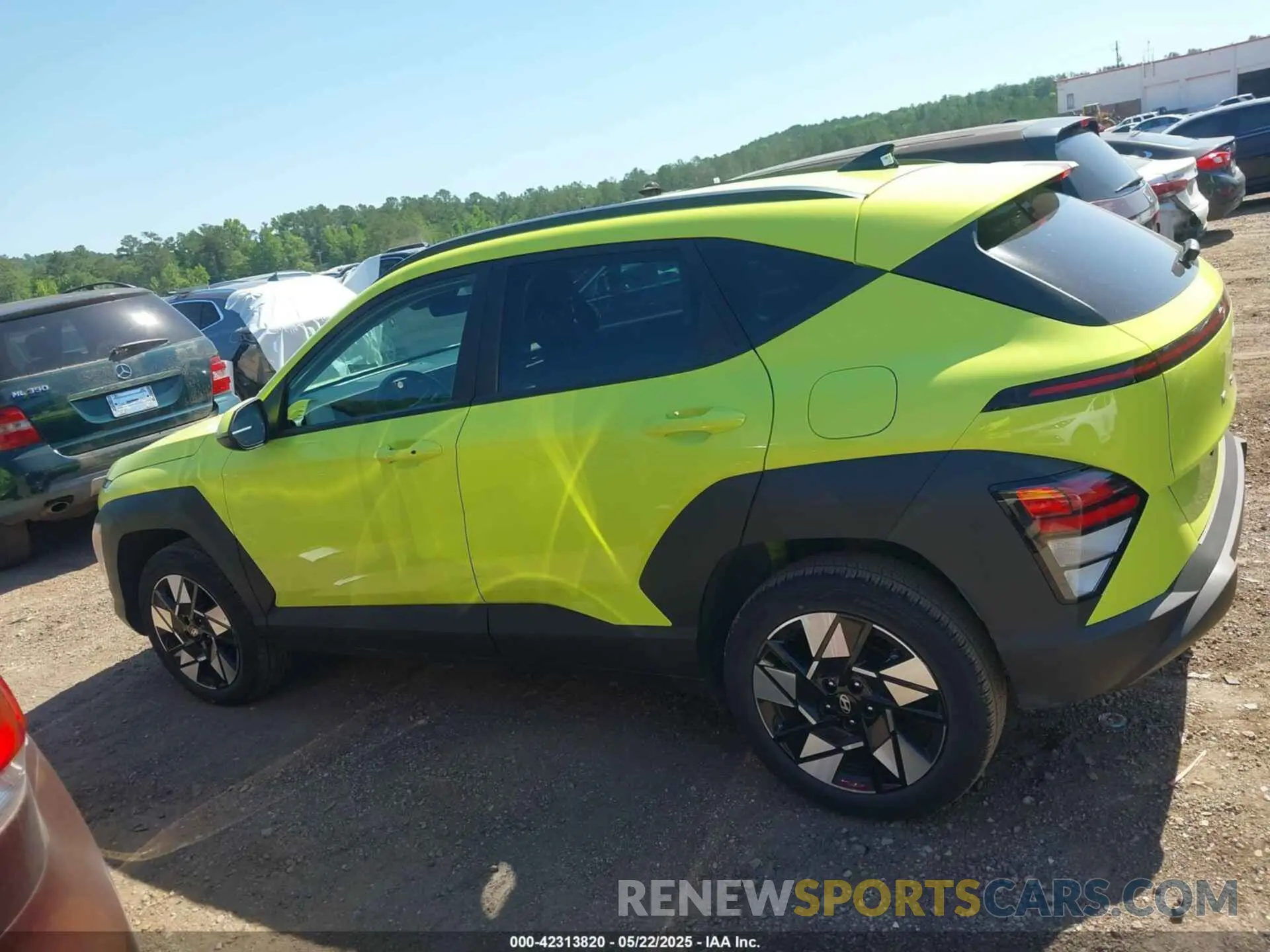 14 Фотография поврежденного автомобиля KM8HBCAB0SU205033 HYUNDAI KONA 2025
