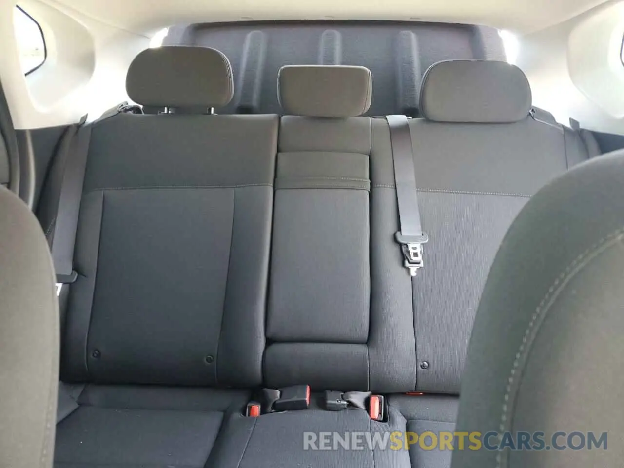 10 Photograph of a damaged car KM8HBCAB2SU219872 HYUNDAI KONA 2025