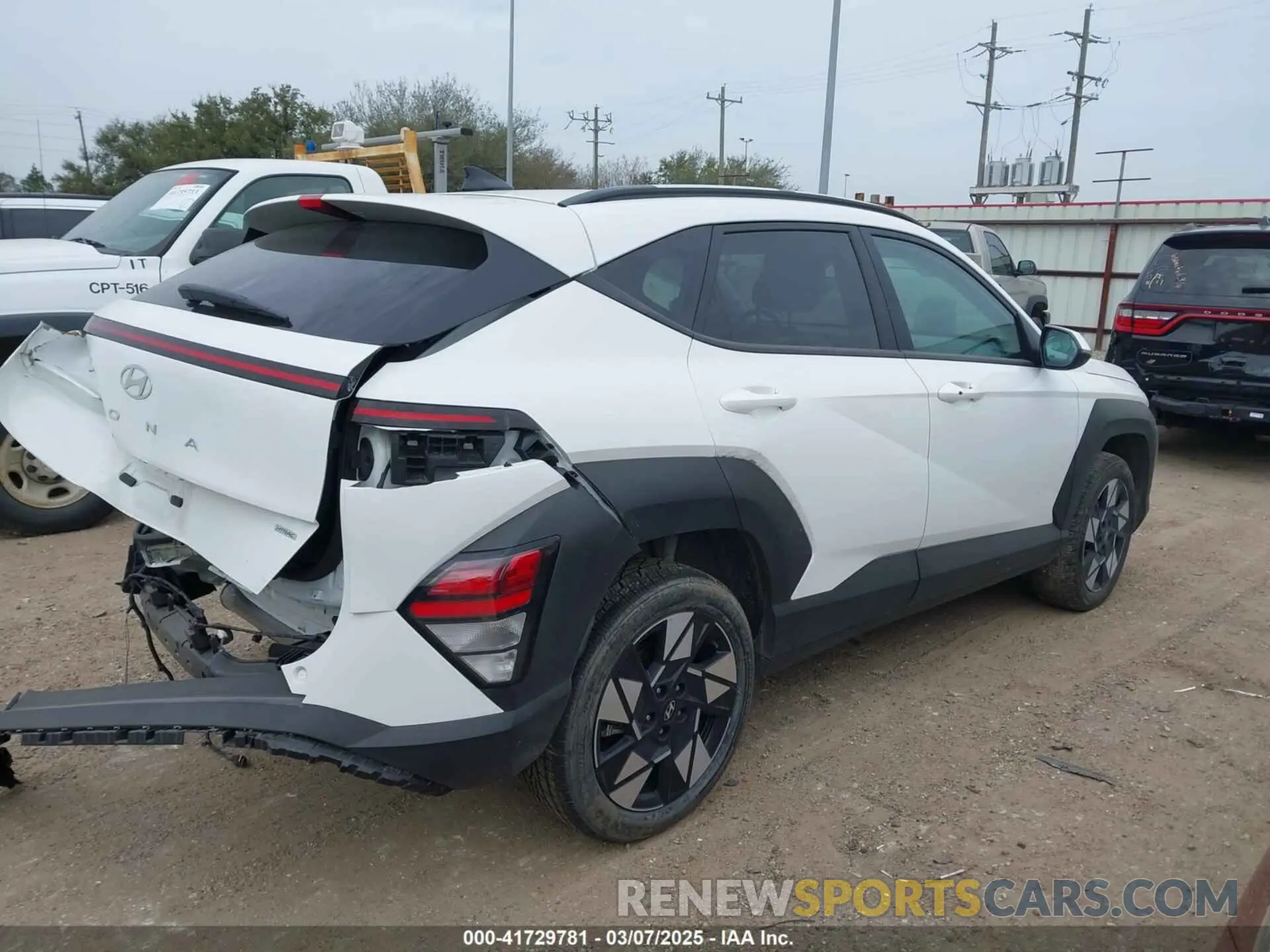 4 Photograph of a damaged car KM8HBCAB3SU199373 HYUNDAI KONA 2025