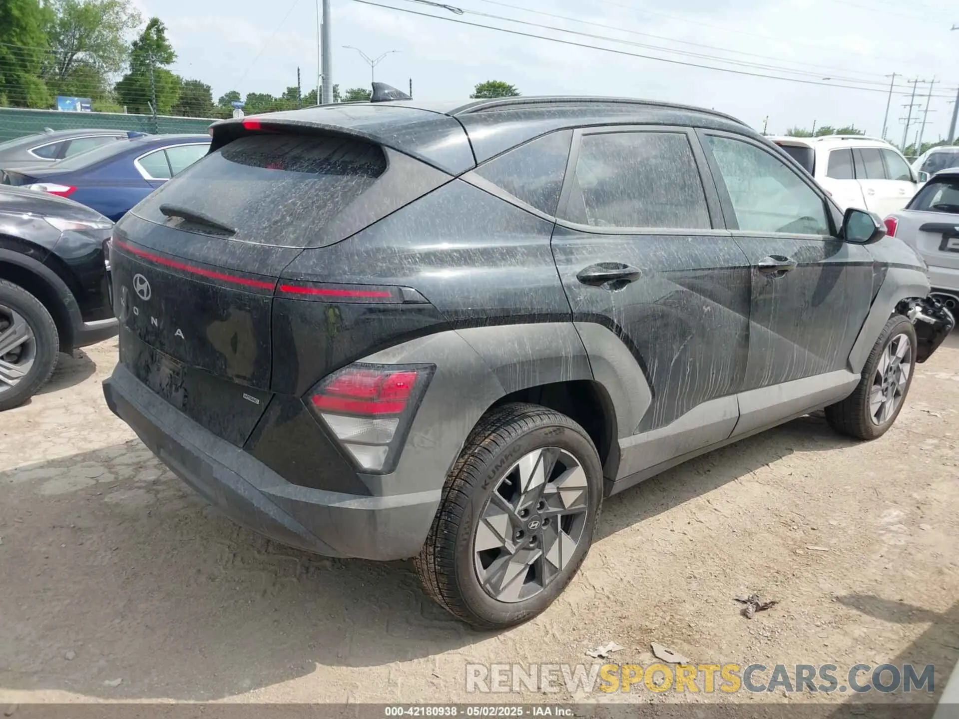 4 Photograph of a damaged car KM8HBCAB3SU204782 HYUNDAI KONA 2025