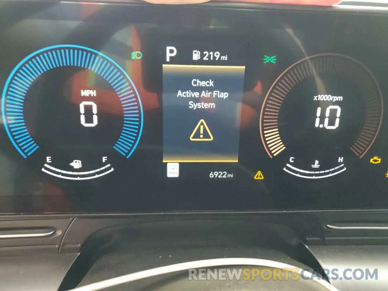 9 Фотография поврежденного автомобиля KM8HBCAB3SU233439 HYUNDAI KONA 2025