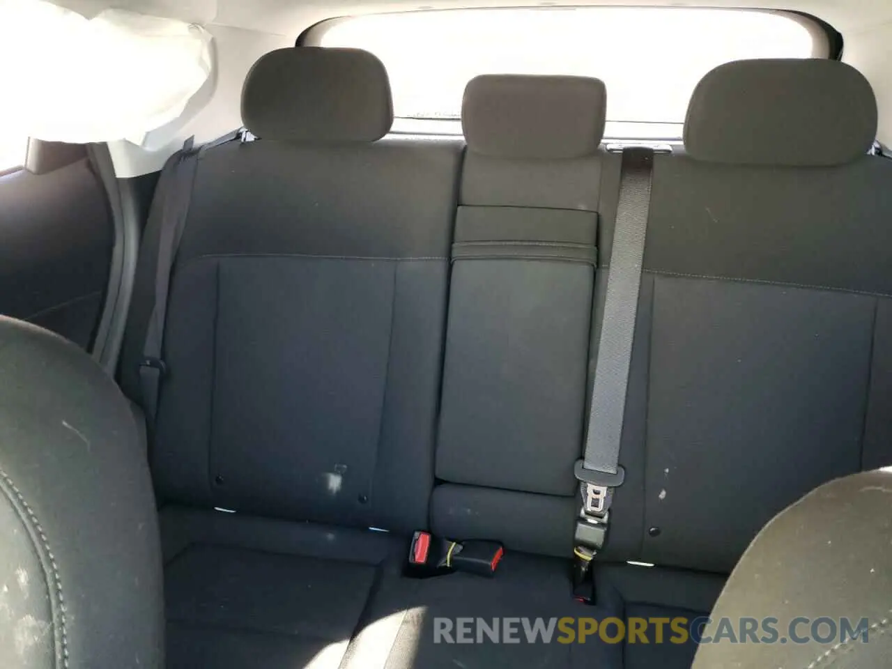 10 Photograph of a damaged car KM8HBCAB4SU216195 HYUNDAI KONA 2025