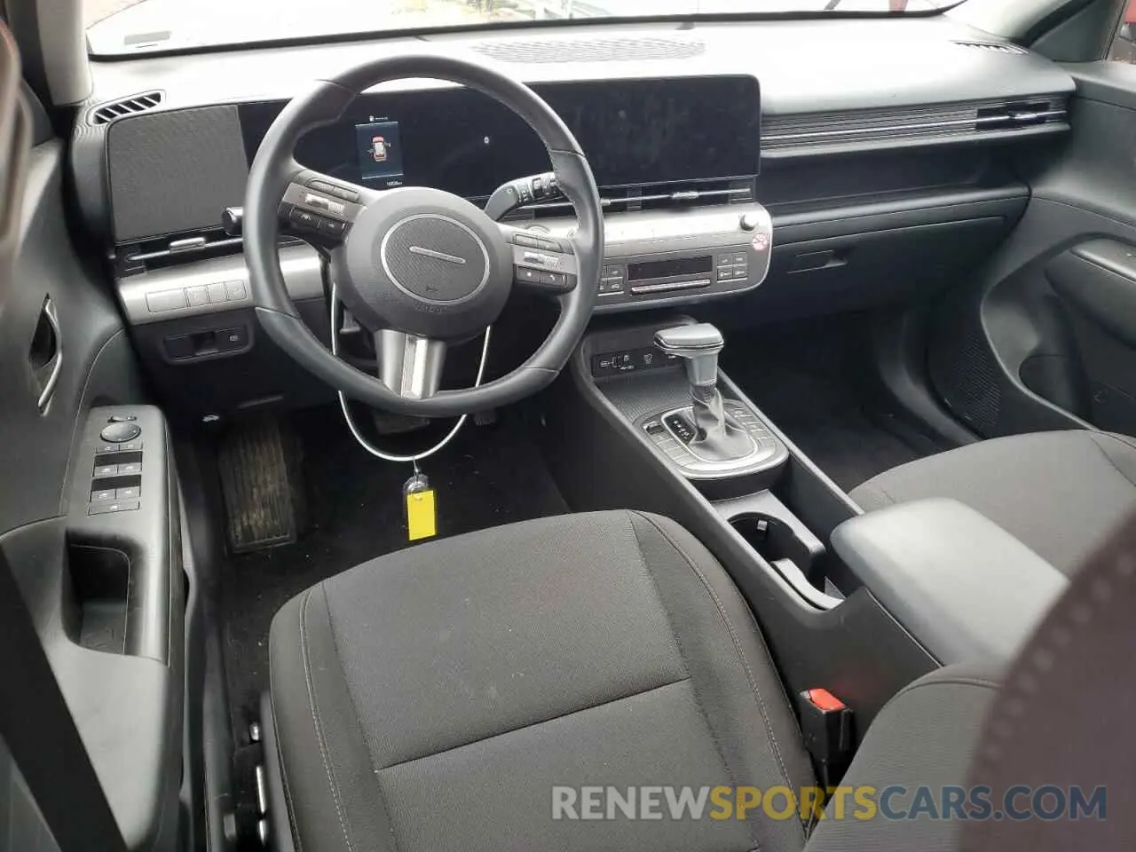 8 Photograph of a damaged car KM8HBCAB6SU204307 HYUNDAI KONA 2025