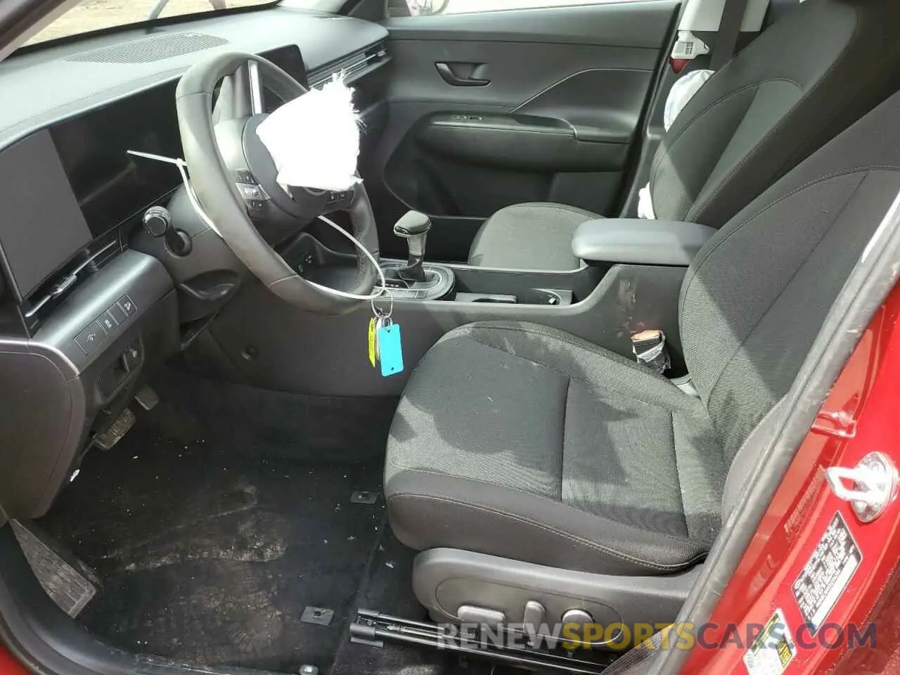7 Photograph of a damaged car KM8HBCAB9SU204284 HYUNDAI KONA 2025