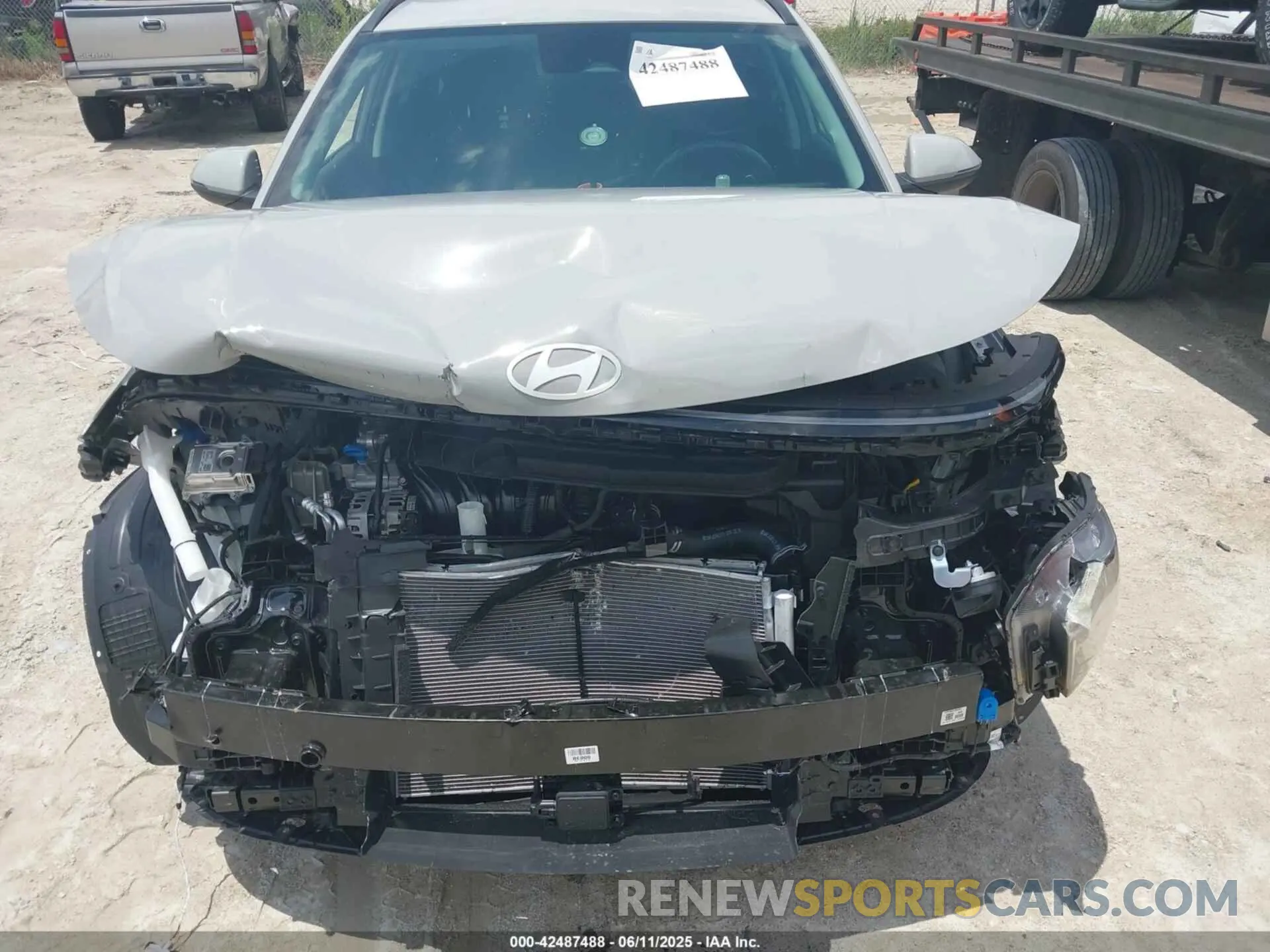 11 Photograph of a damaged car KM8HC3AB2SU222266 HYUNDAI KONA 2025
