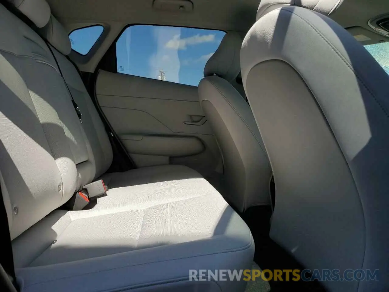 11 Photograph of a damaged car KM8HC3AB5SU209138 HYUNDAI KONA 2025