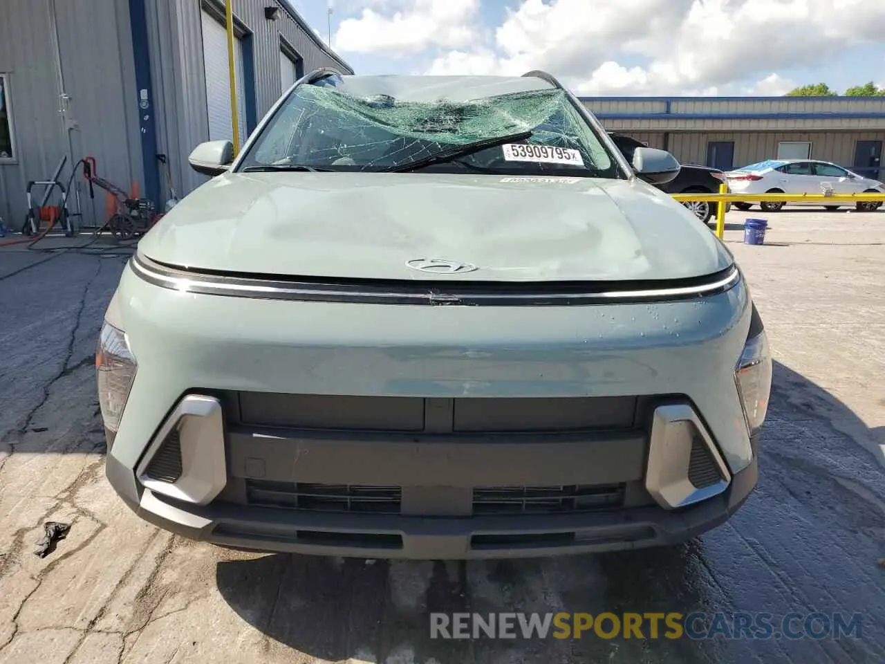 5 Photograph of a damaged car KM8HC3AB5SU209138 HYUNDAI KONA 2025