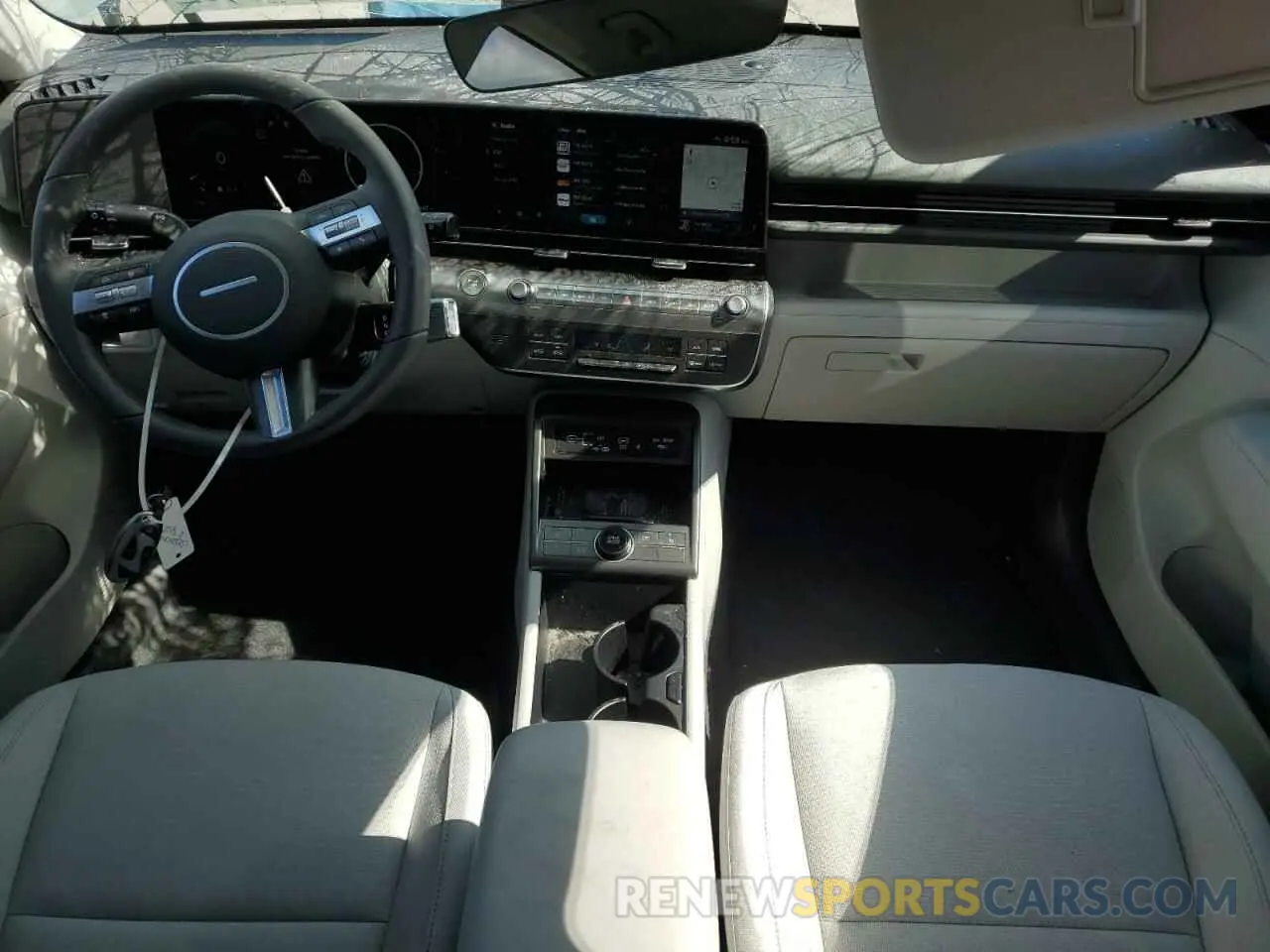 8 Photograph of a damaged car KM8HC3AB5SU209138 HYUNDAI KONA 2025