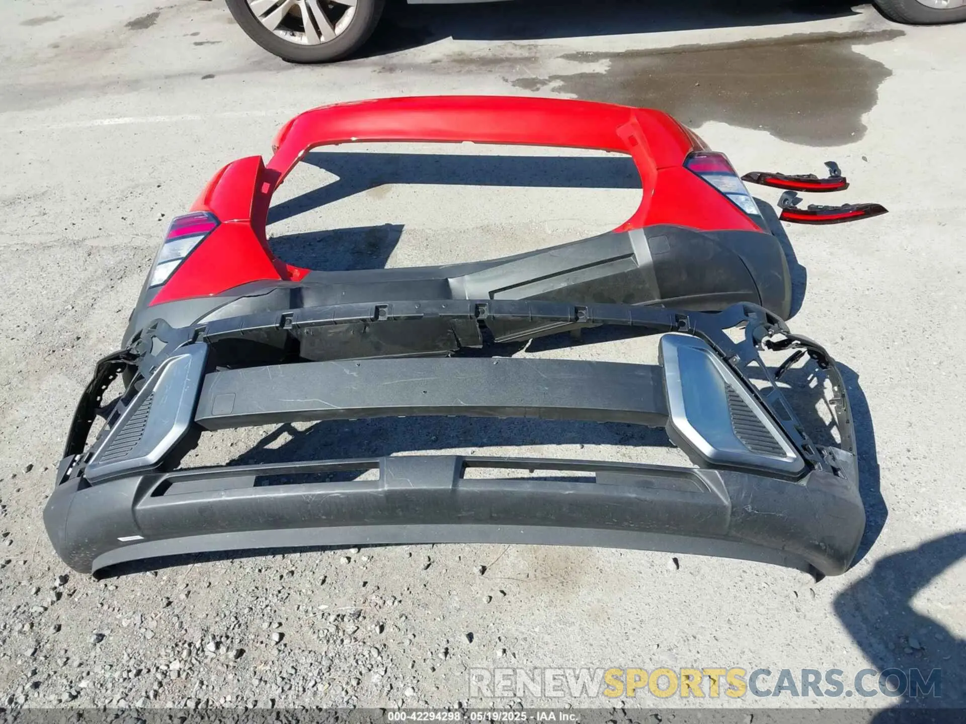 12 Фотография поврежденного автомобиля KM8HC3AB5SU235318 HYUNDAI KONA 2025