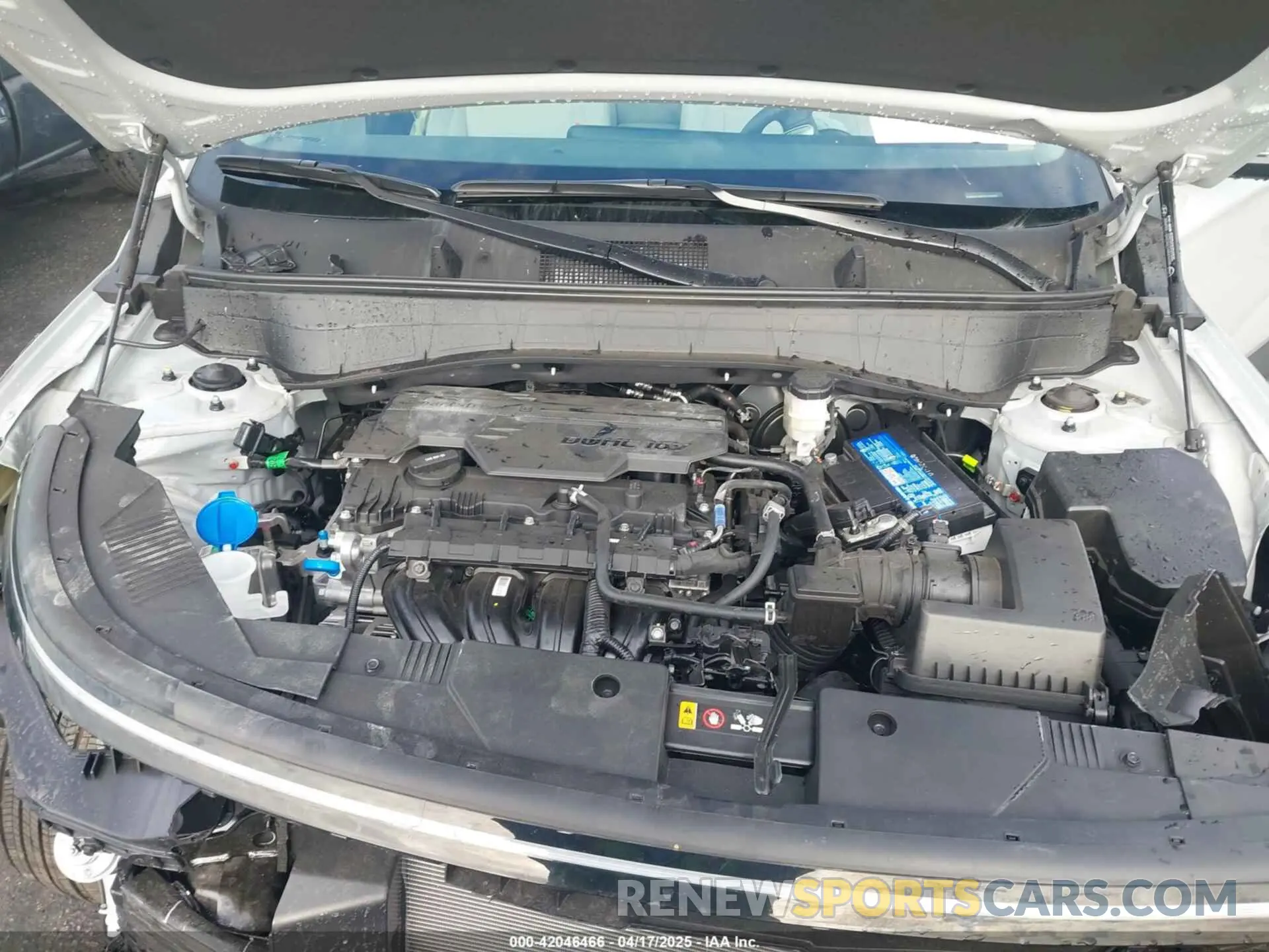 10 Photograph of a damaged car KM8HC3AB7SU228435 HYUNDAI KONA 2025