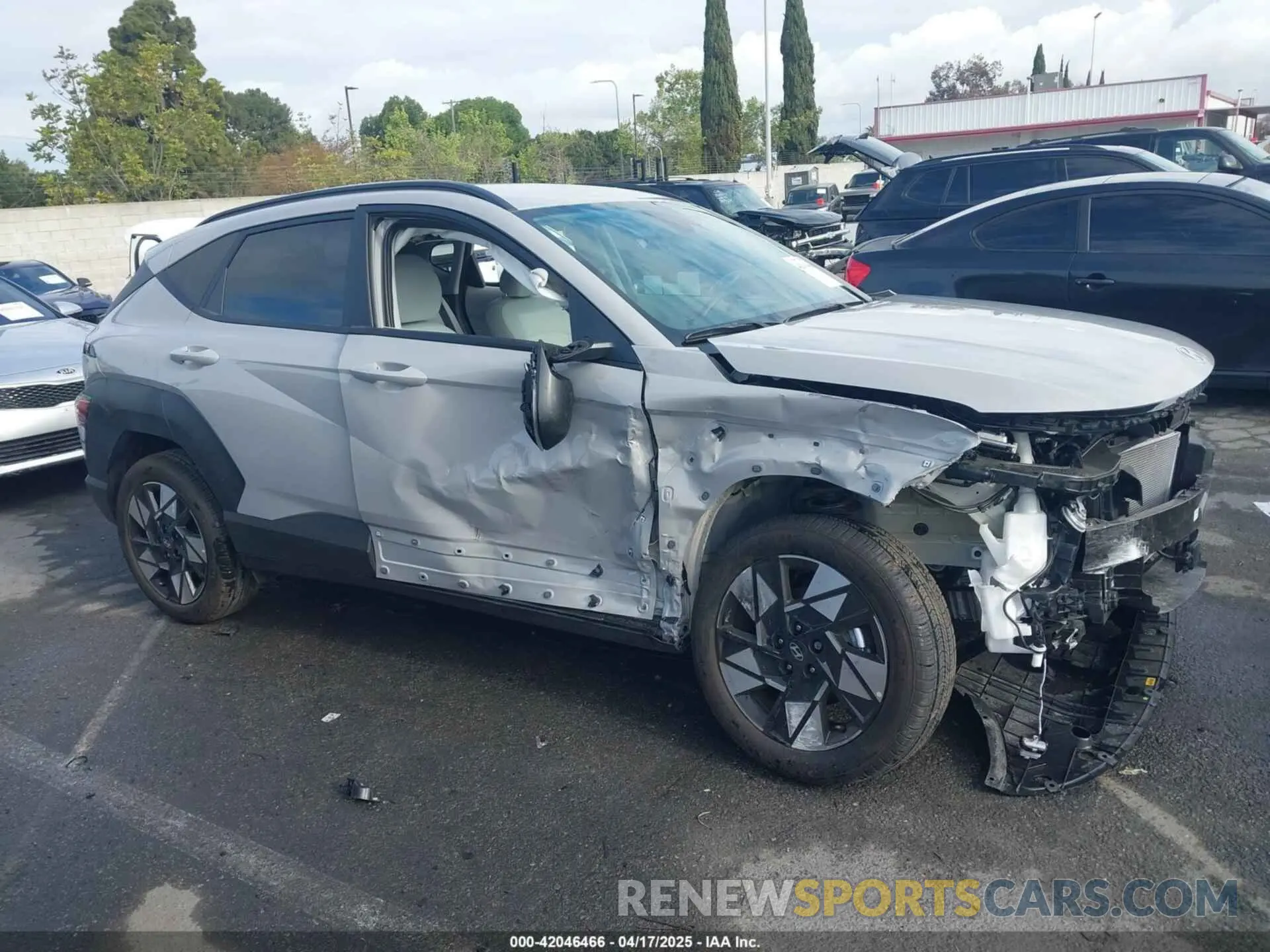 14 Photograph of a damaged car KM8HC3AB7SU228435 HYUNDAI KONA 2025