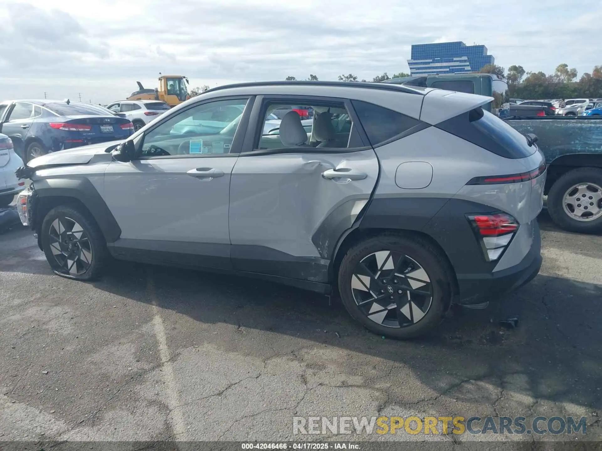 15 Photograph of a damaged car KM8HC3AB7SU228435 HYUNDAI KONA 2025