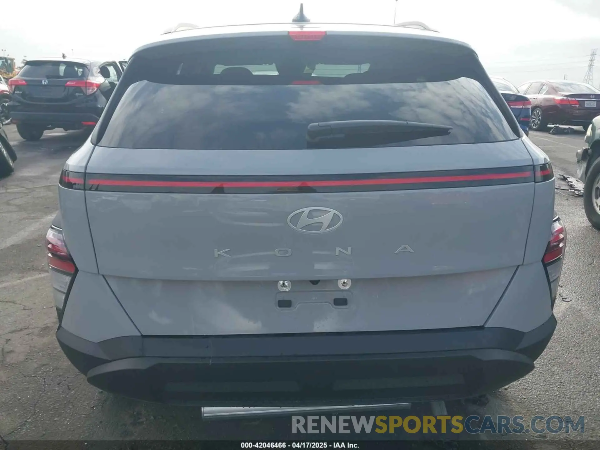 17 Photograph of a damaged car KM8HC3AB7SU228435 HYUNDAI KONA 2025