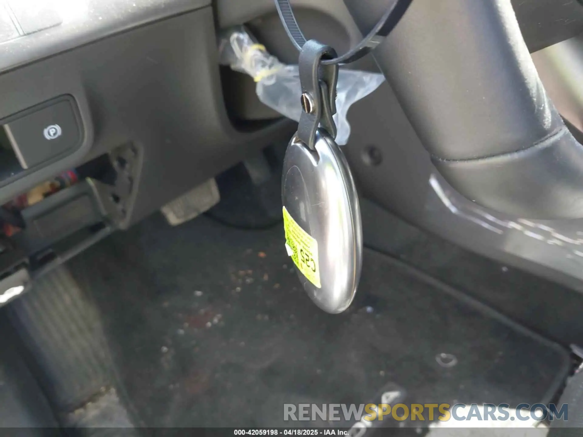 11 Фотография поврежденного автомобиля KM8HCCAB0SU214649 HYUNDAI KONA 2025