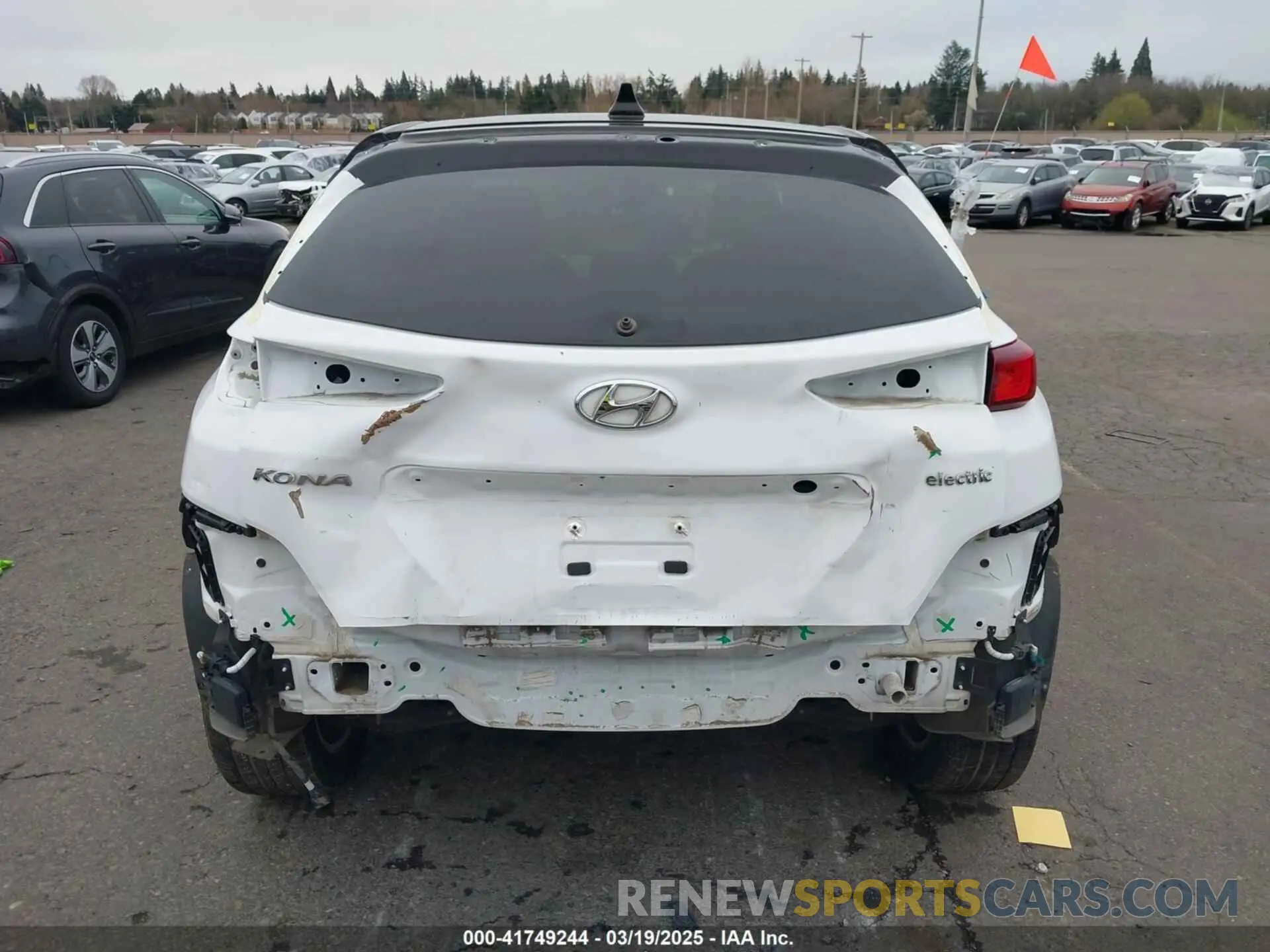 6 Photograph of a damaged car KM8K23AG4MU127554 HYUNDAI KONA ELECTRIC 2021