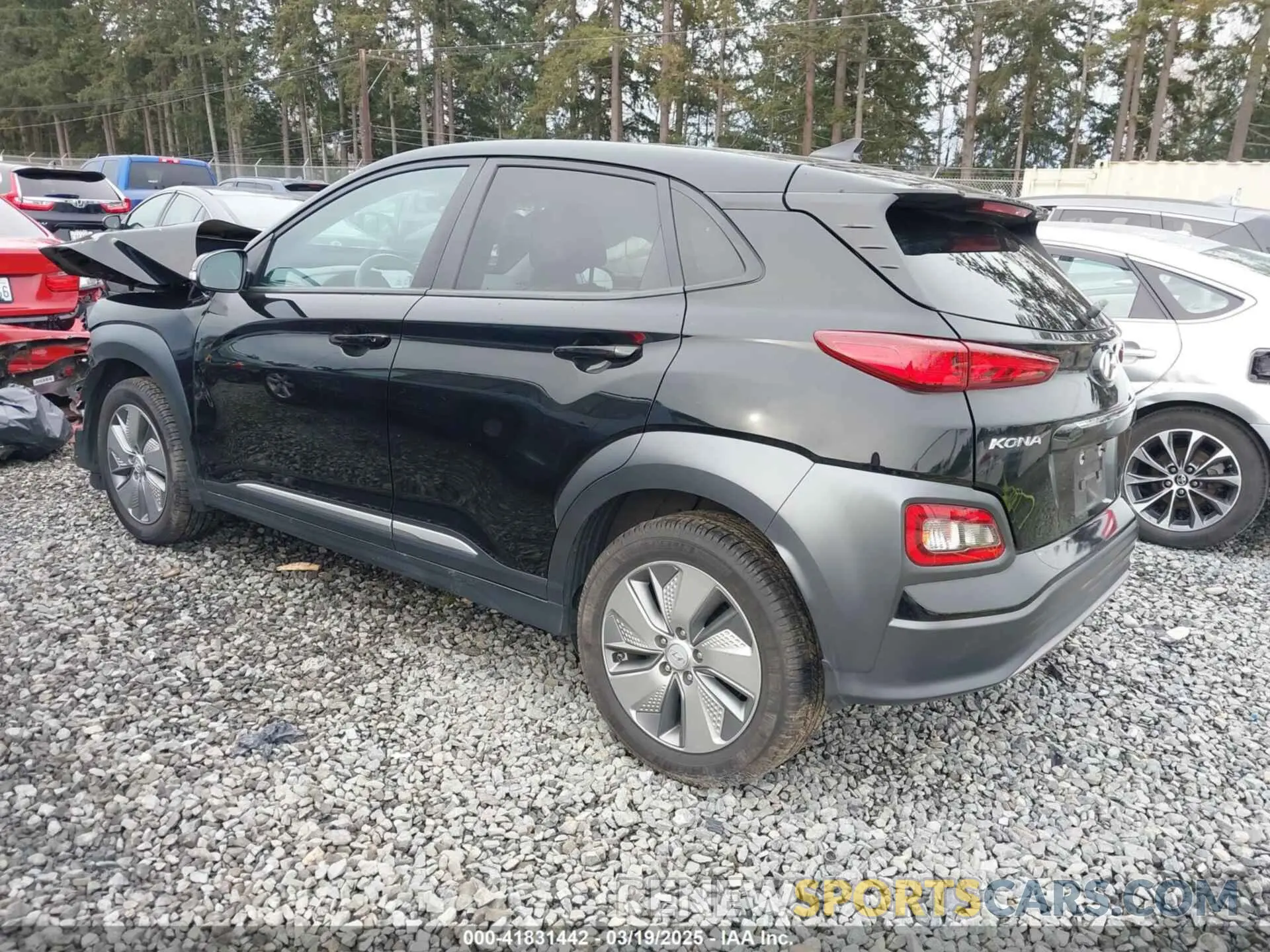 3 Photograph of a damaged car KM8K33AG0MU110795 HYUNDAI KONA ELECTRIC 2021