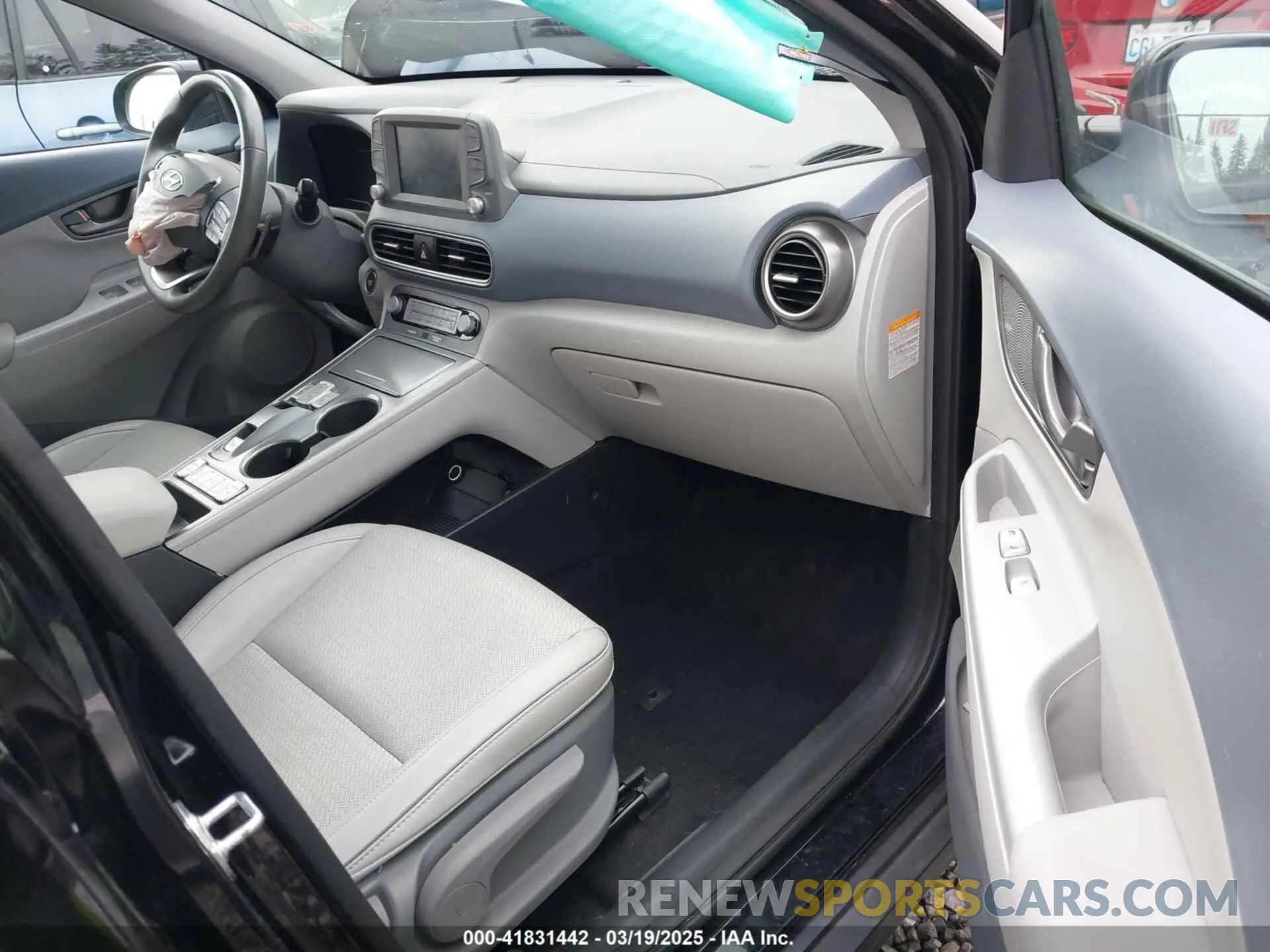 5 Photograph of a damaged car KM8K33AG0MU110795 HYUNDAI KONA ELECTRIC 2021