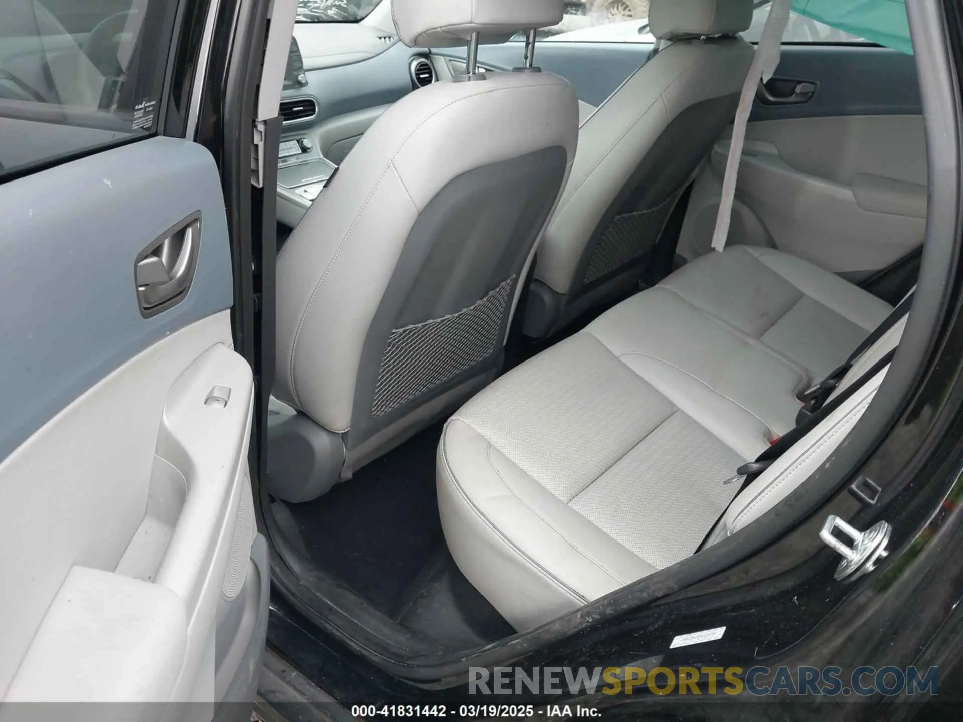8 Photograph of a damaged car KM8K33AG0MU110795 HYUNDAI KONA ELECTRIC 2021