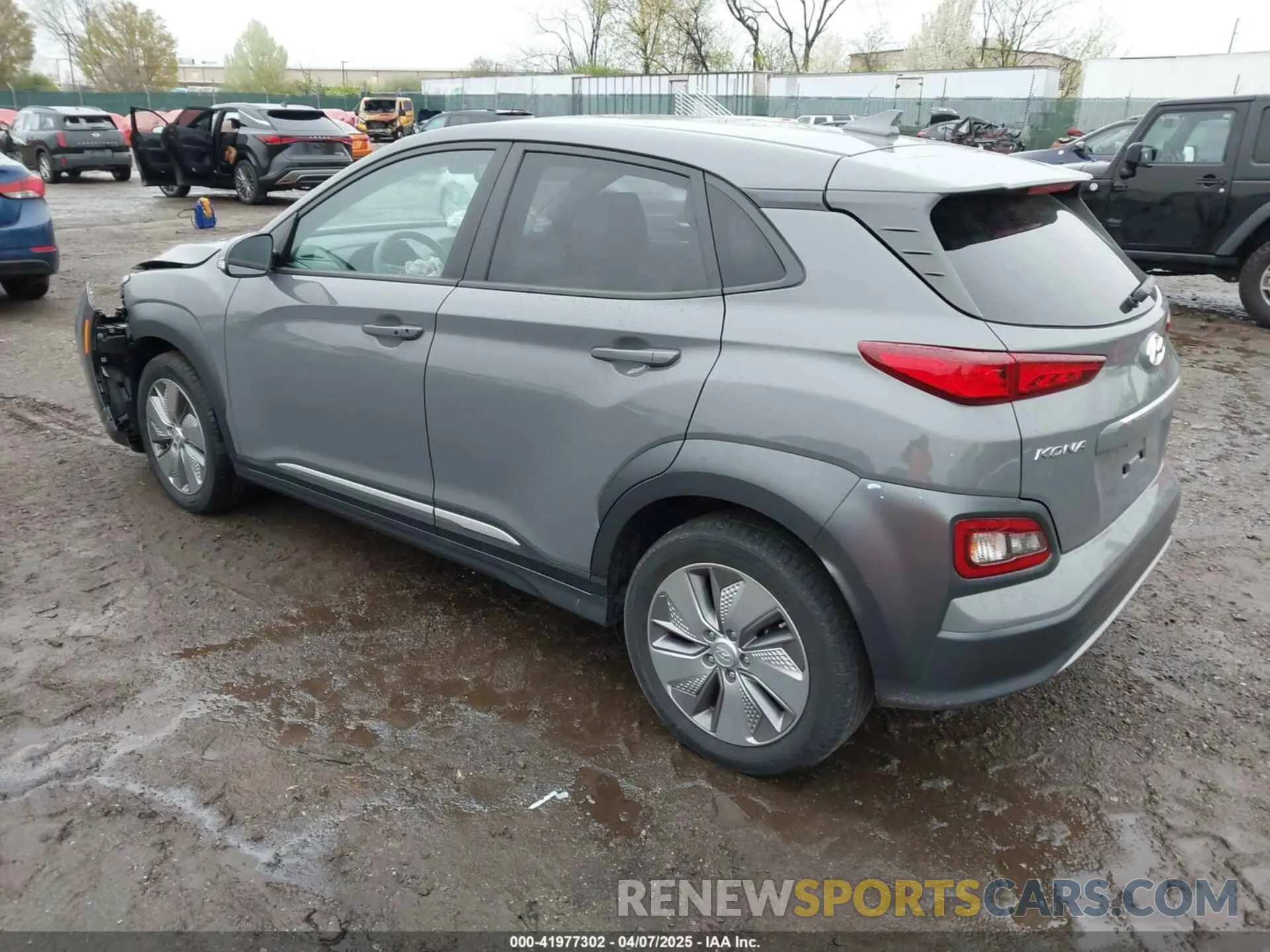 3 Photograph of a damaged car KM8K33AG9MU121133 HYUNDAI KONA ELECTRIC 2021