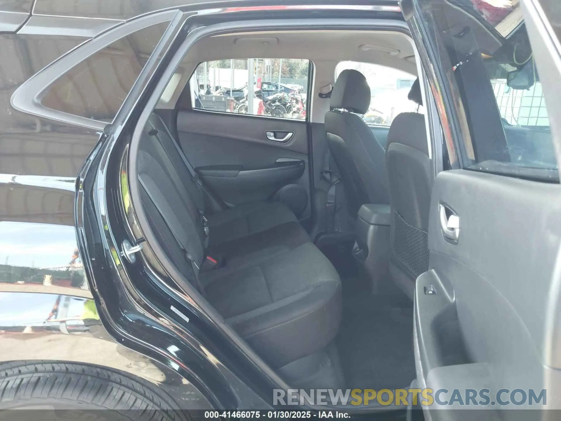 8 Фотография поврежденного автомобиля KM8K23AG6PU191048 HYUNDAI KONA ELECTRIC 2023