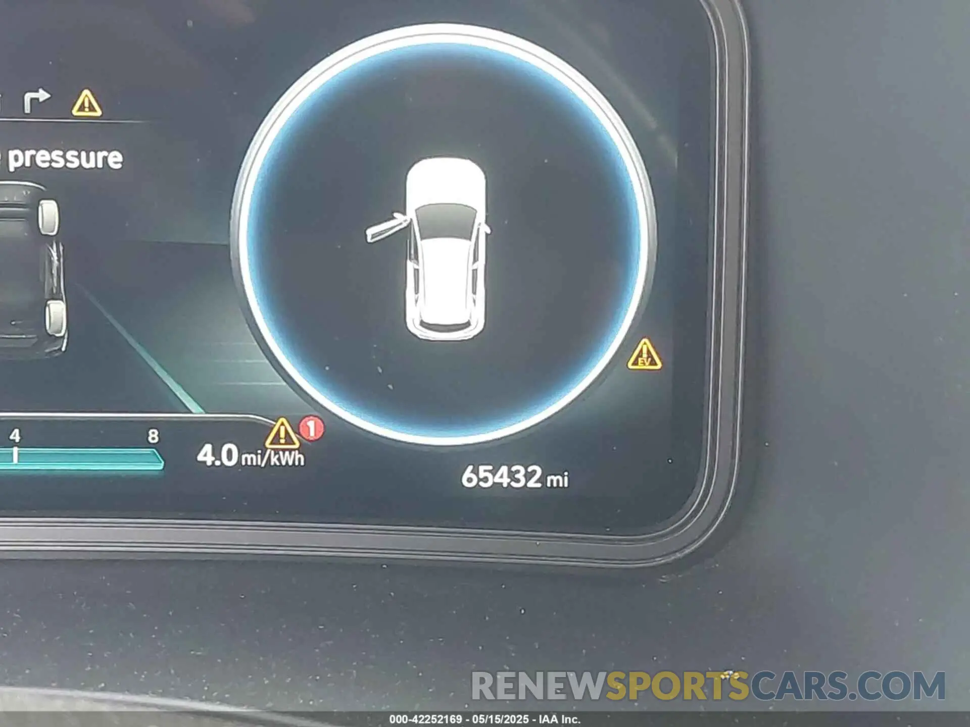7 Photograph of a damaged car KM8K33AG6PU191550 HYUNDAI KONA ELECTRIC 2023