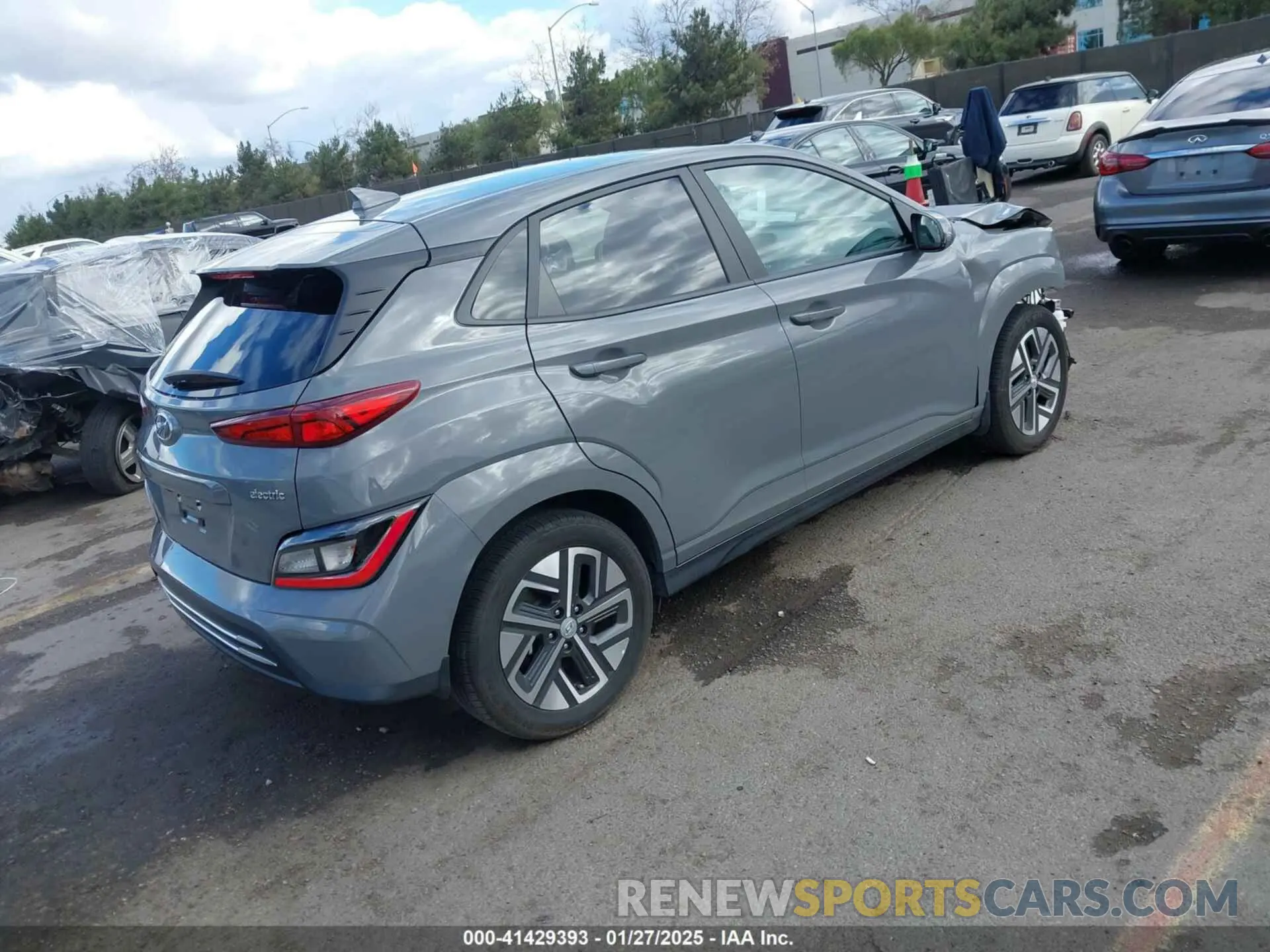 4 Фотография поврежденного автомобиля KM8K33AG8PU176452 HYUNDAI KONA ELECTRIC 2023