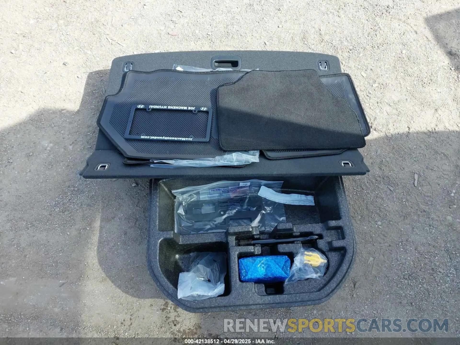 12 Фотография поврежденного автомобиля KM8K53AG6PU173981 HYUNDAI KONA ELECTRIC 2023