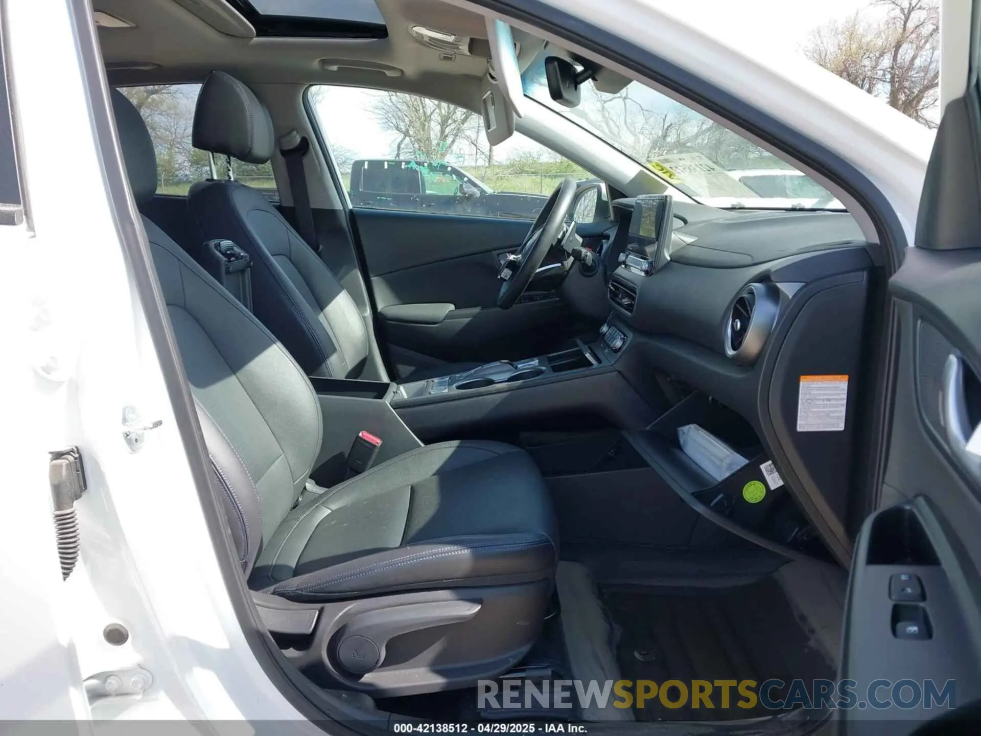 5 Фотография поврежденного автомобиля KM8K53AG6PU173981 HYUNDAI KONA ELECTRIC 2023