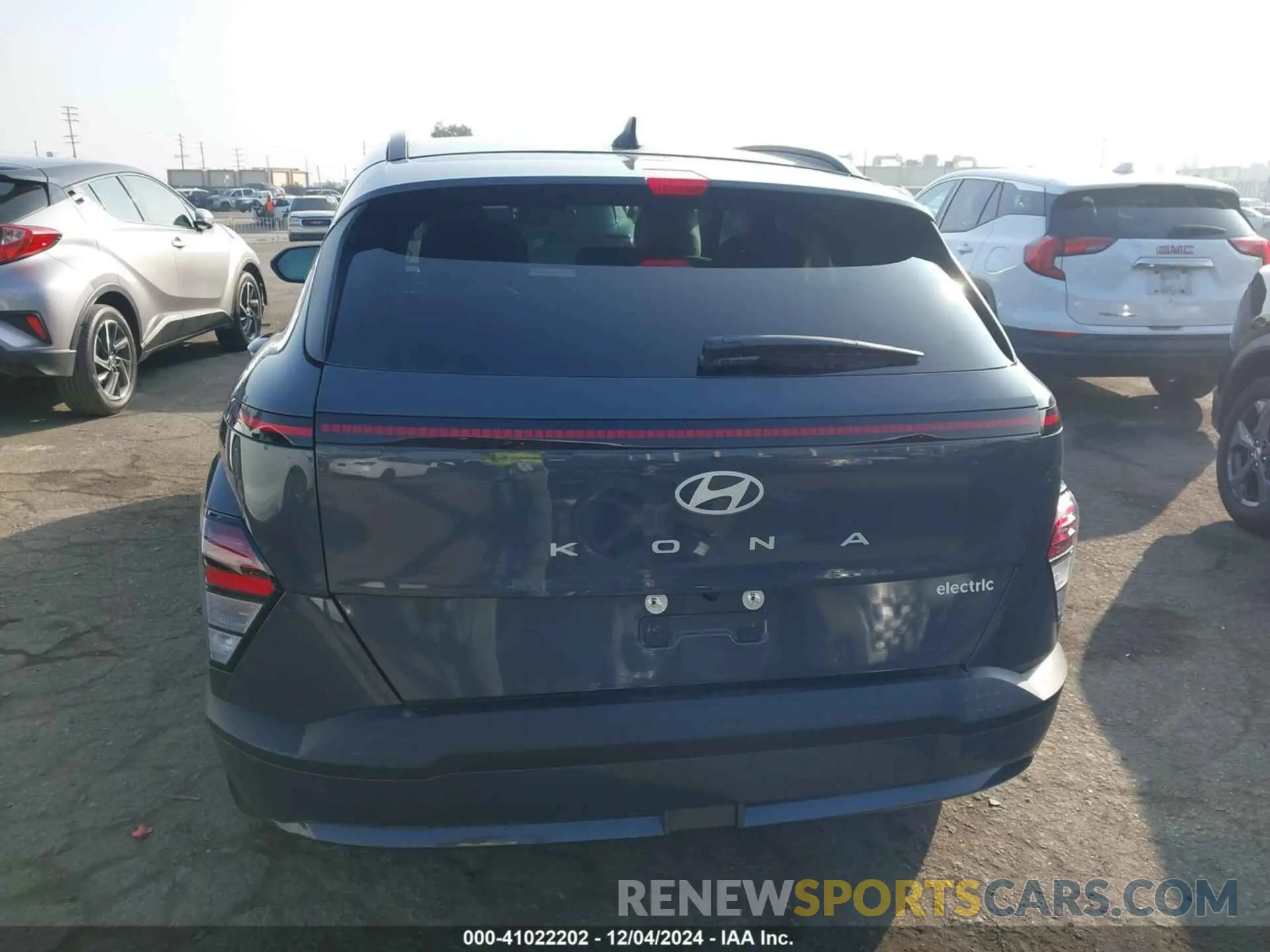 17 Photograph of a damaged car KM8HC3A61RU014490 HYUNDAI KONA ELECTRIC 2024