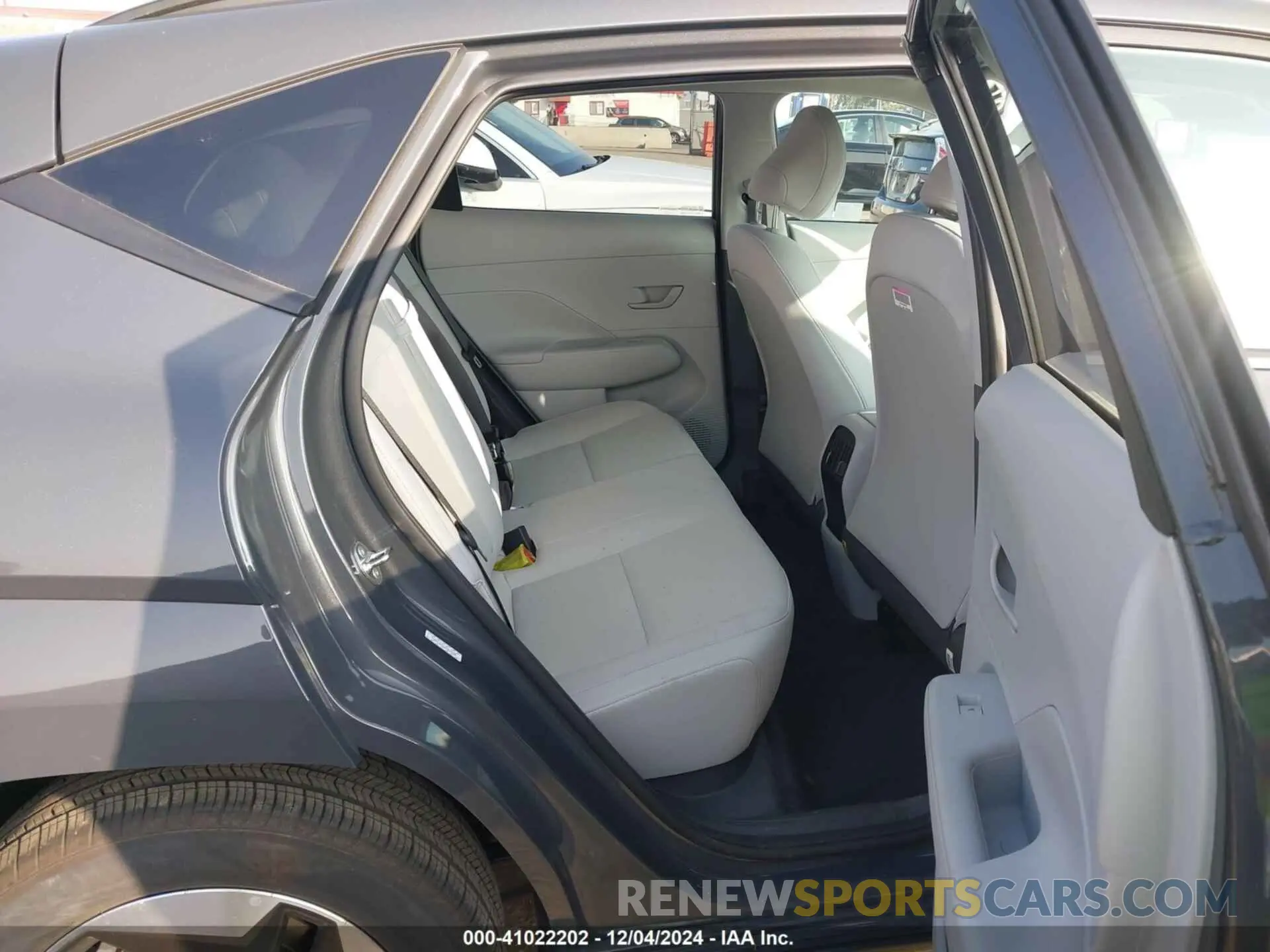 8 Photograph of a damaged car KM8HC3A61RU014490 HYUNDAI KONA ELECTRIC 2024