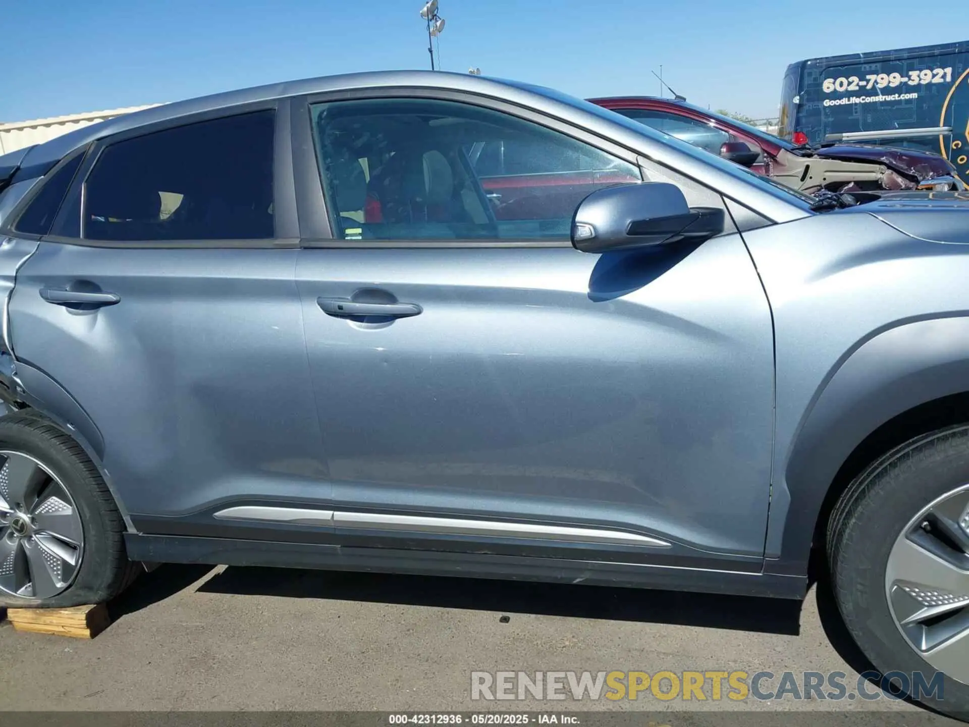 14 Фотография поврежденного автомобиля KM8K33AG9KU045944 HYUNDAI KONA EV 2019