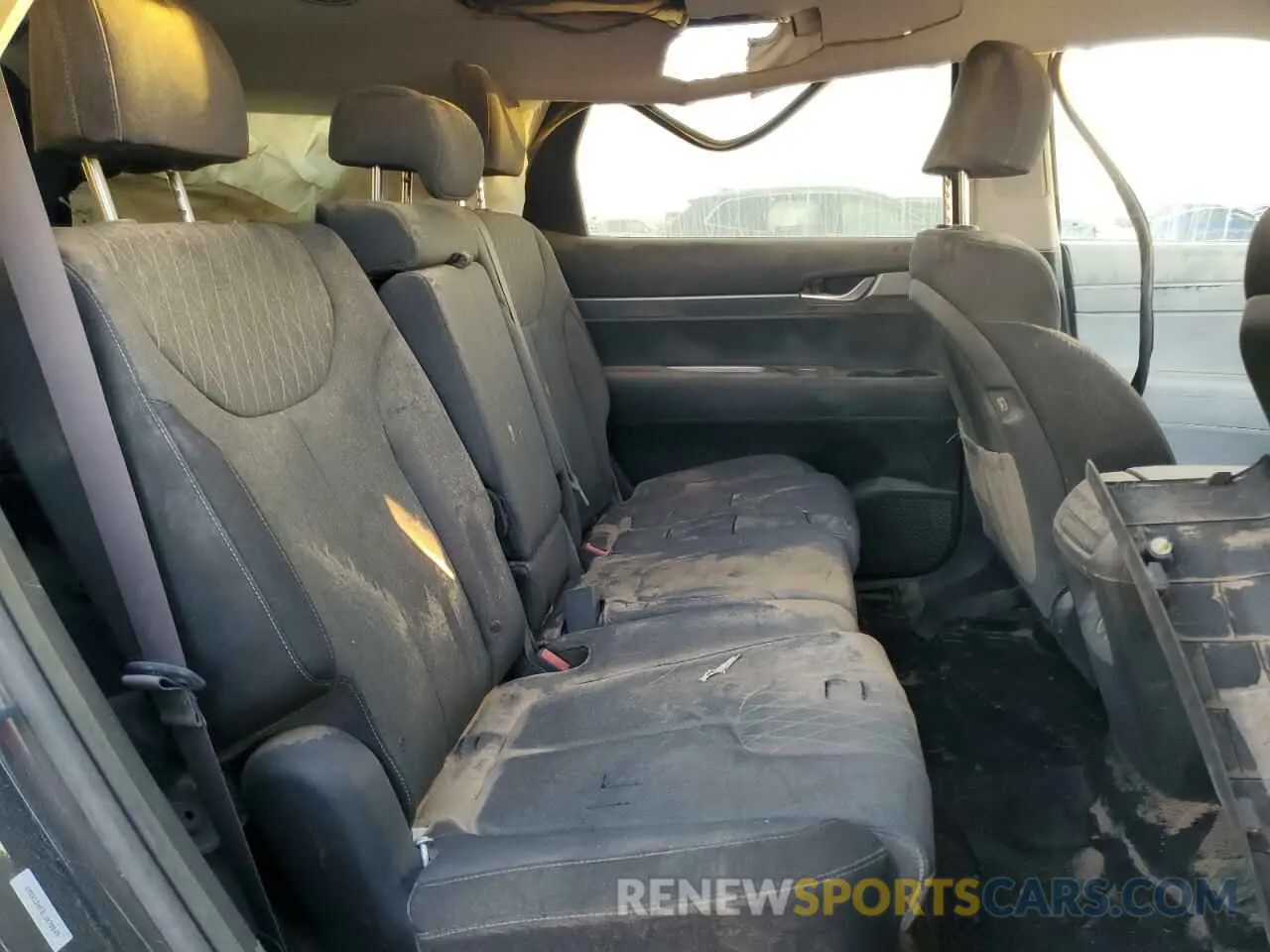 11 Photograph of a damaged car KM8R1DHE8LU070849 HYUNDAI PALISADE 2020