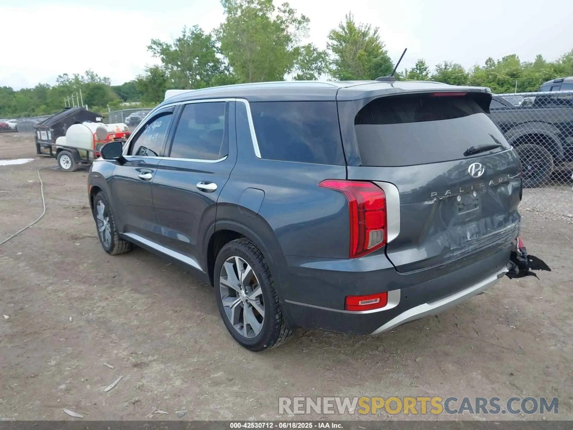 3 Photograph of a damaged car KM8R4DHE6LU096390 HYUNDAI PALISADE 2020