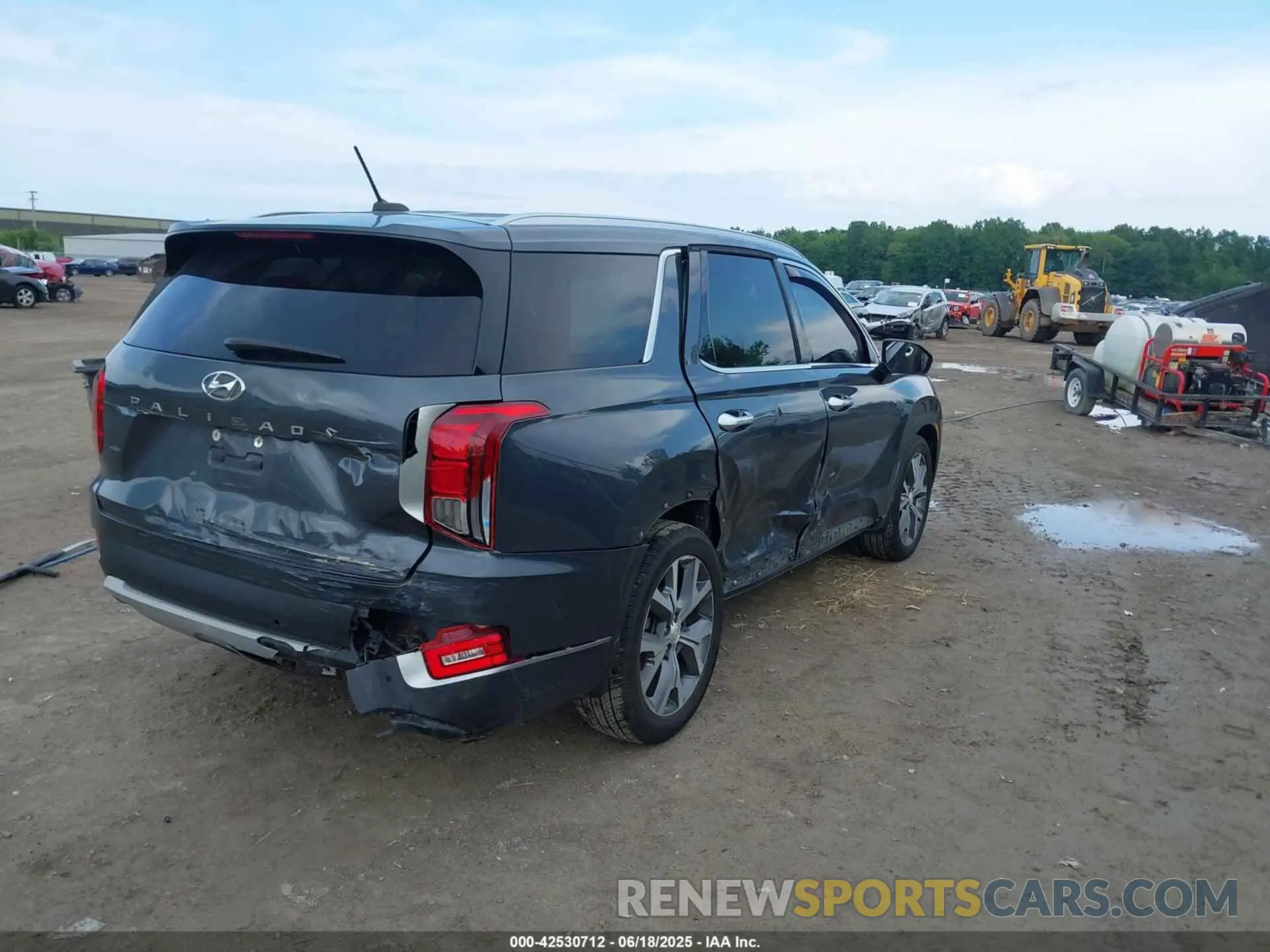 4 Photograph of a damaged car KM8R4DHE6LU096390 HYUNDAI PALISADE 2020