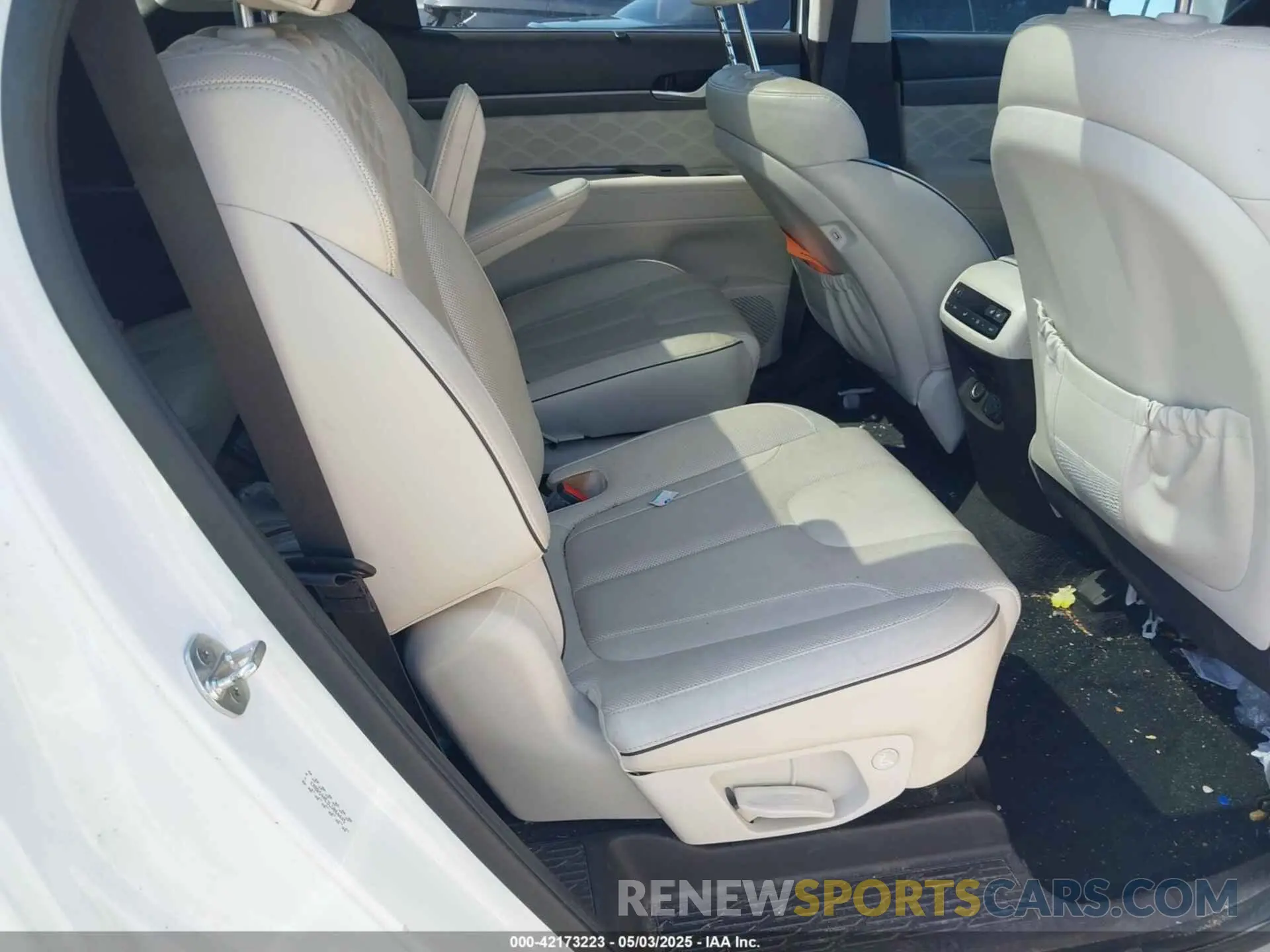 8 Photograph of a damaged car KM8R54HE3LU064445 HYUNDAI PALISADE 2020