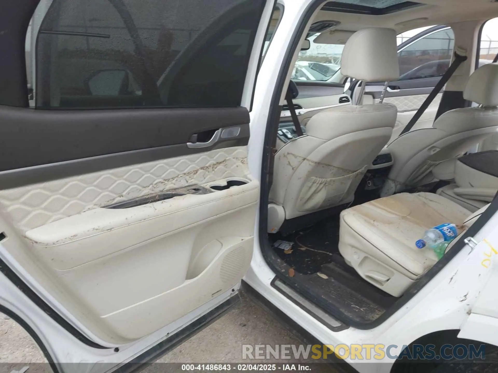 11 Photograph of a damaged car KM8R54HE3LU088065 HYUNDAI PALISADE 2020
