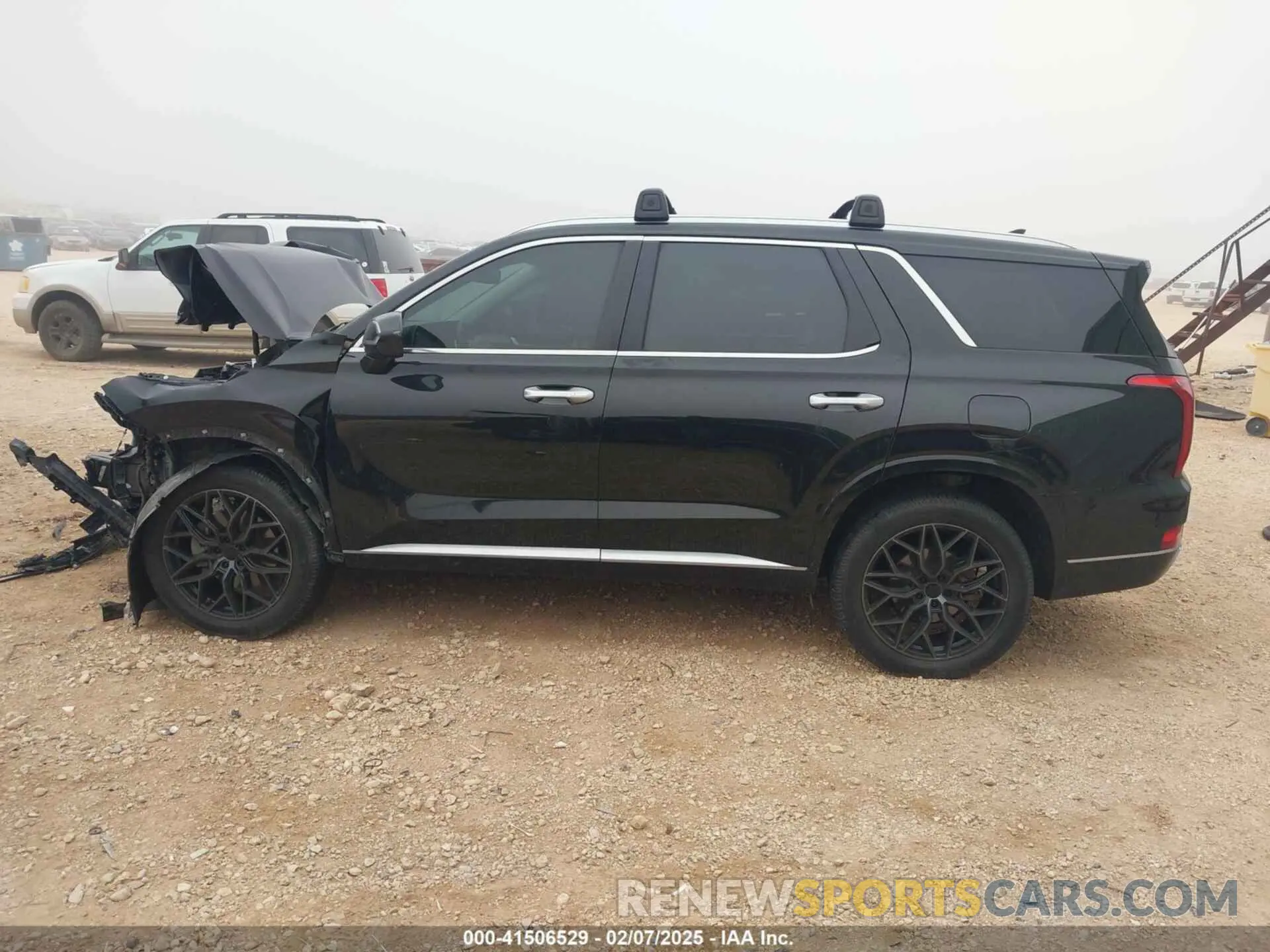 13 Photograph of a damaged car KM8R5DHE1LU172658 HYUNDAI PALISADE 2020