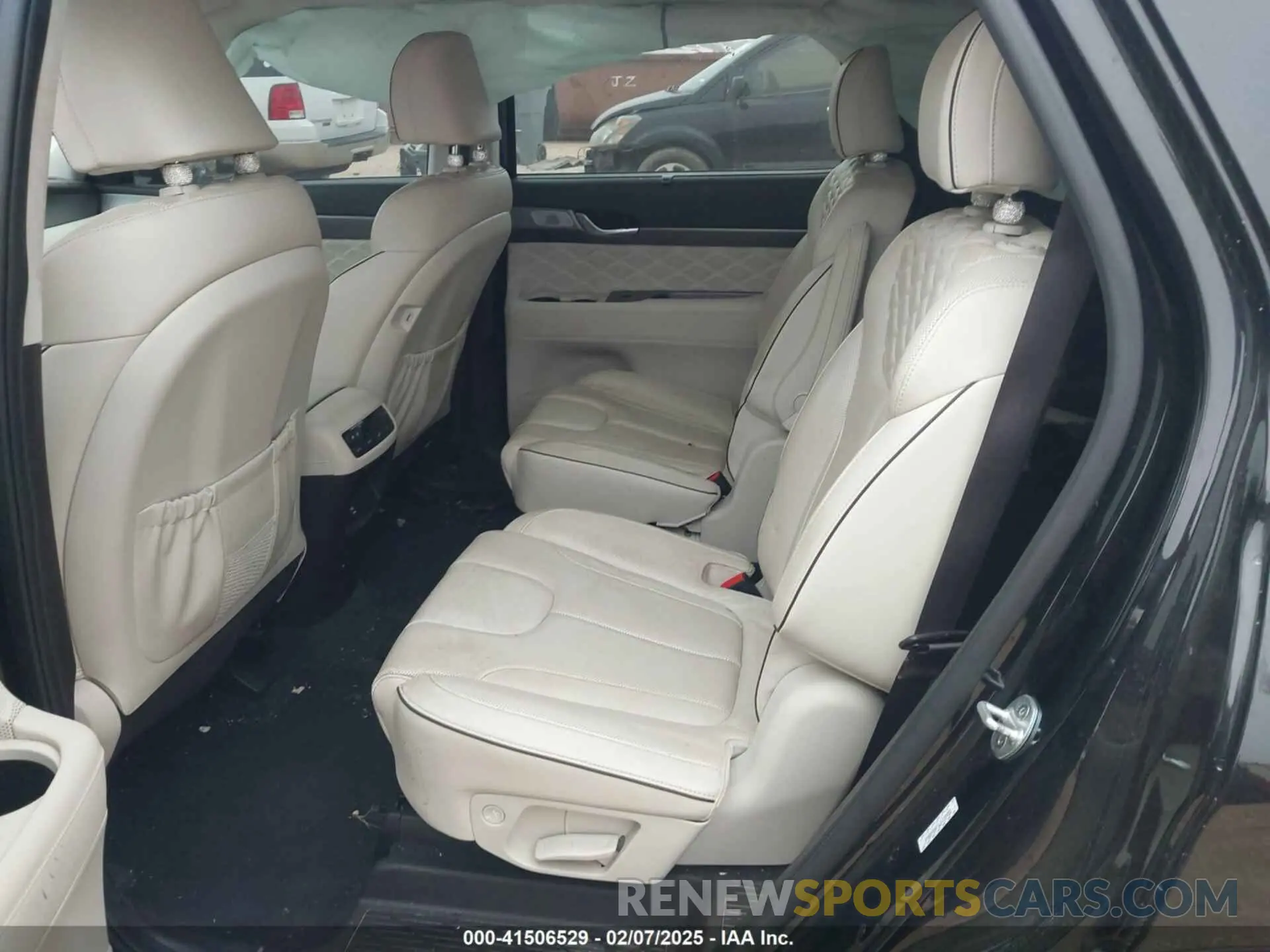 8 Photograph of a damaged car KM8R5DHE1LU172658 HYUNDAI PALISADE 2020