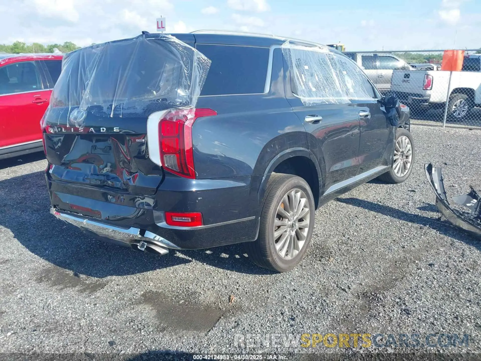 4 Photograph of a damaged car KM8R5DHE3LU057298 HYUNDAI PALISADE 2020