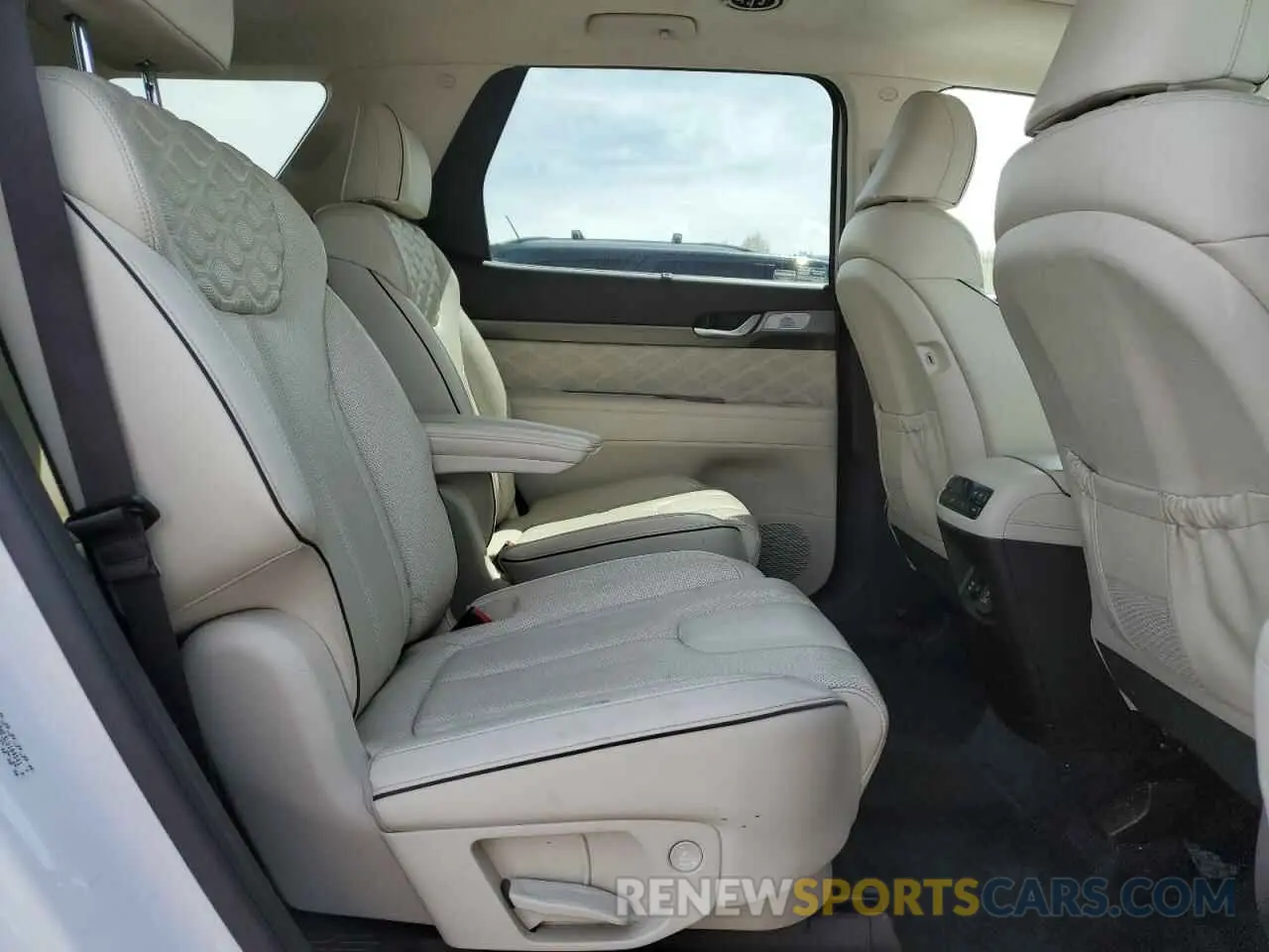 11 Photograph of a damaged car KM8R5DHE3LU104541 HYUNDAI PALISADE 2020