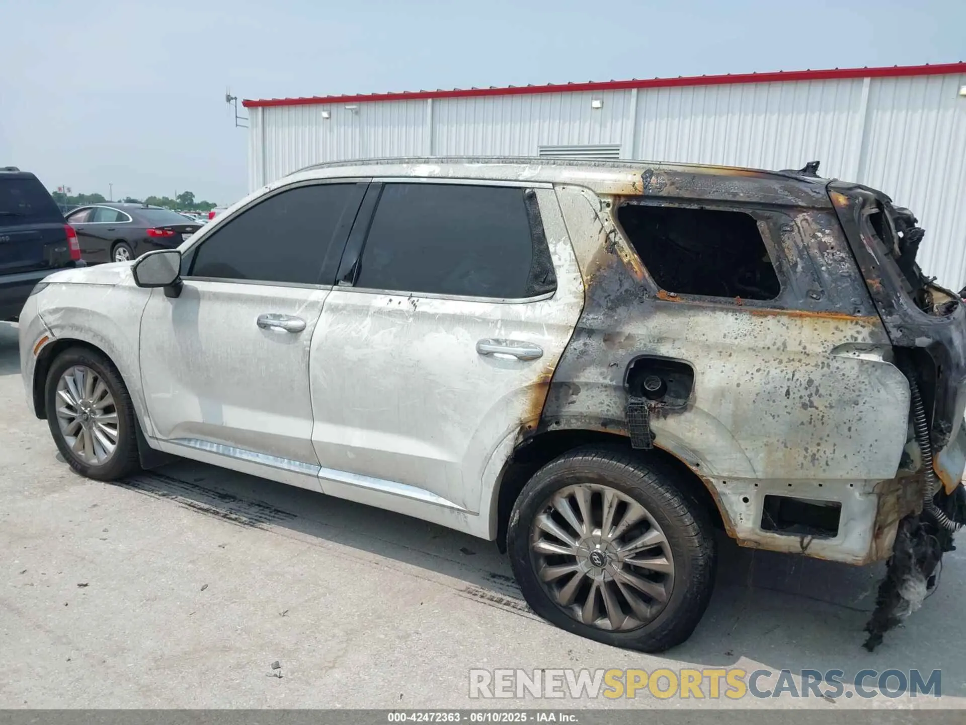 6 Photograph of a damaged car KM8R5DHE9LU135812 HYUNDAI PALISADE 2020